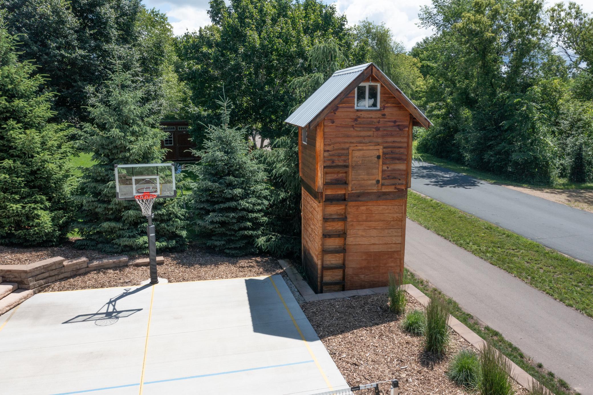 main property photo 54