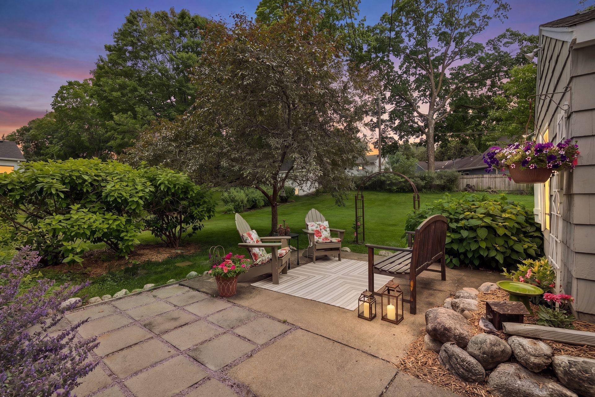 main property photo 32