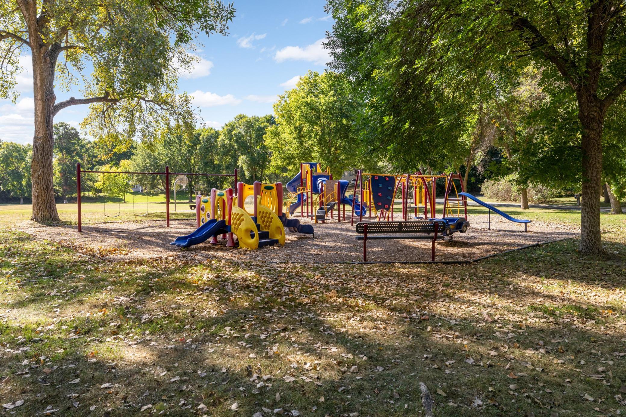 main property photo 17