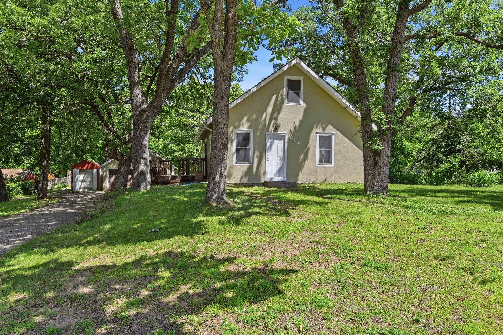 main property photo 24