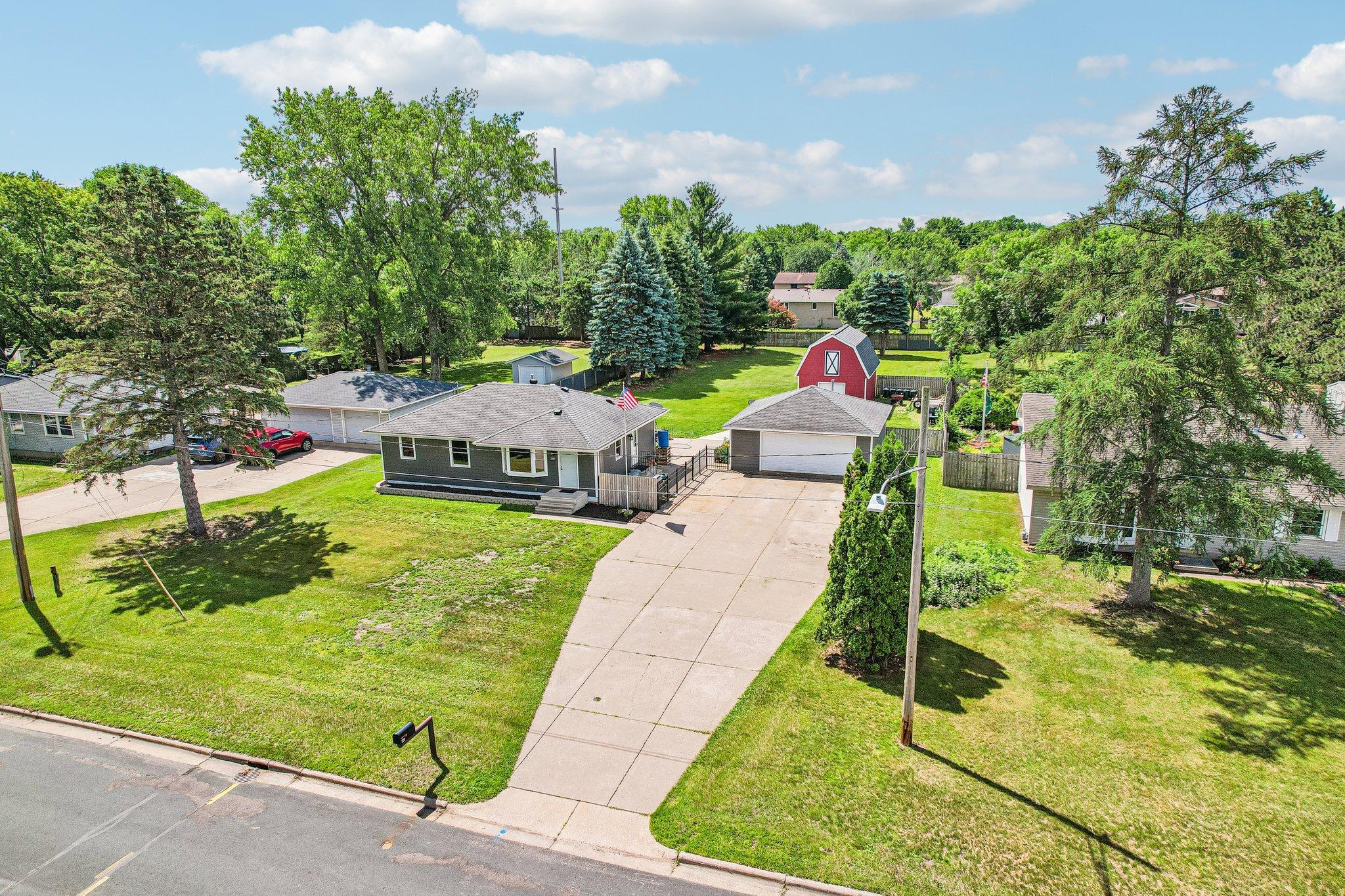 main property photo 43