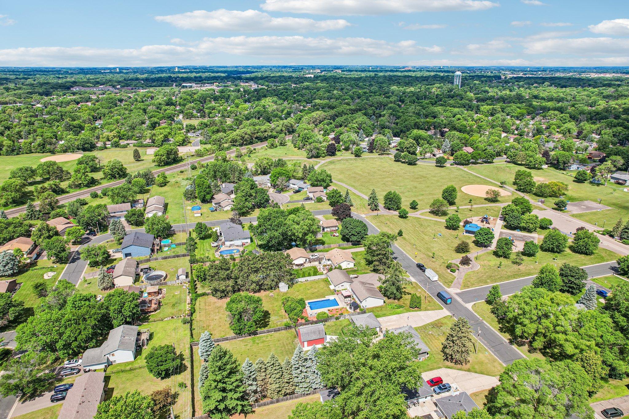 main property photo 50