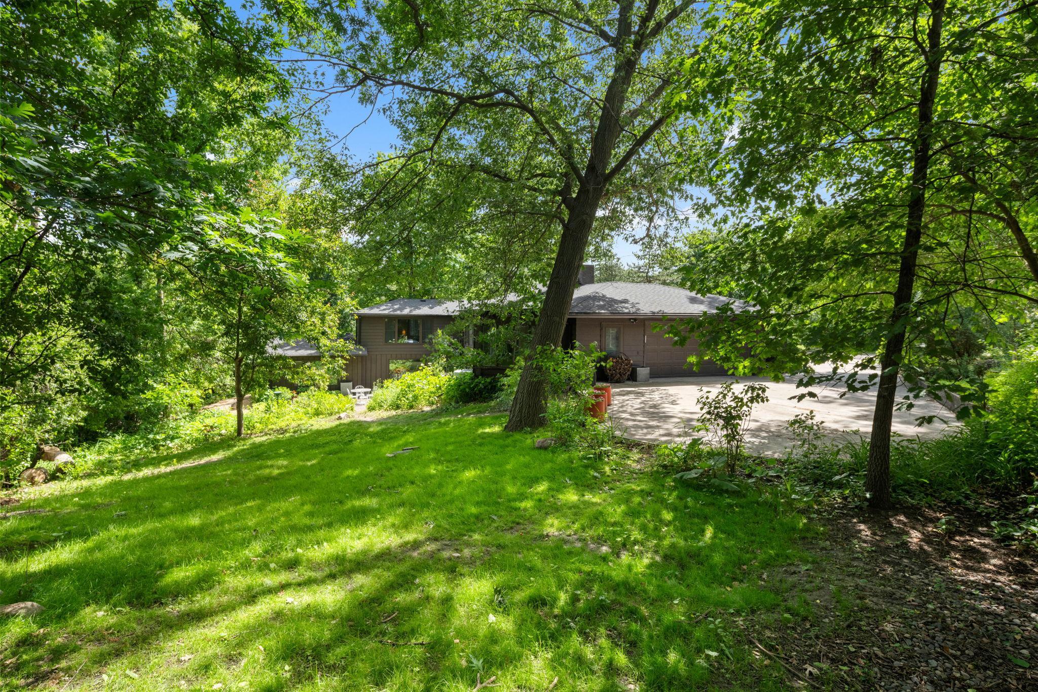main property photo 49