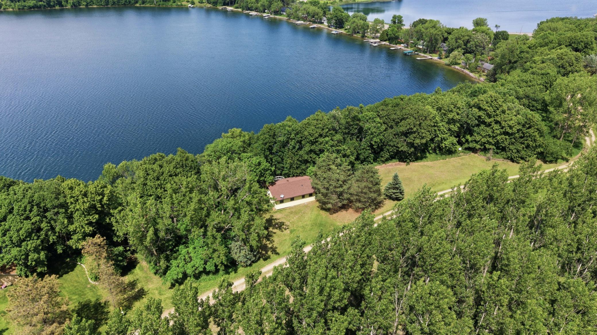 main property photo 24