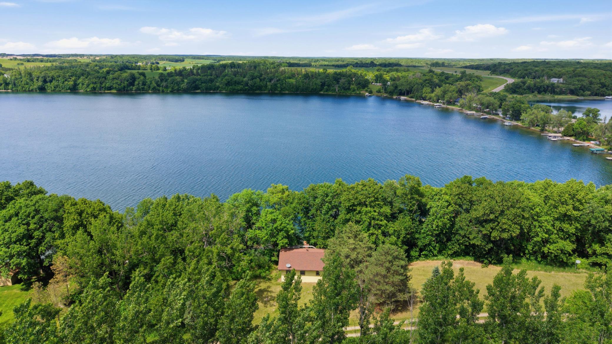 main property photo 25