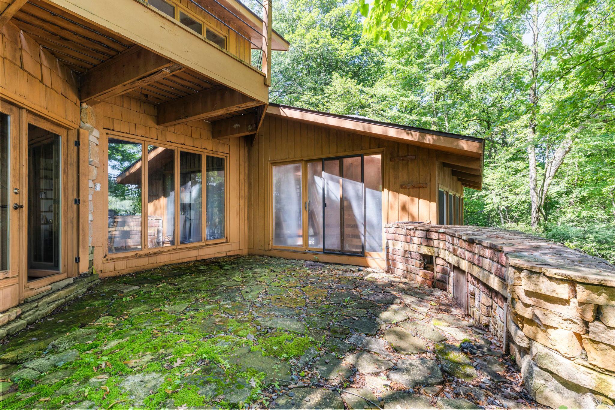 main property photo 80