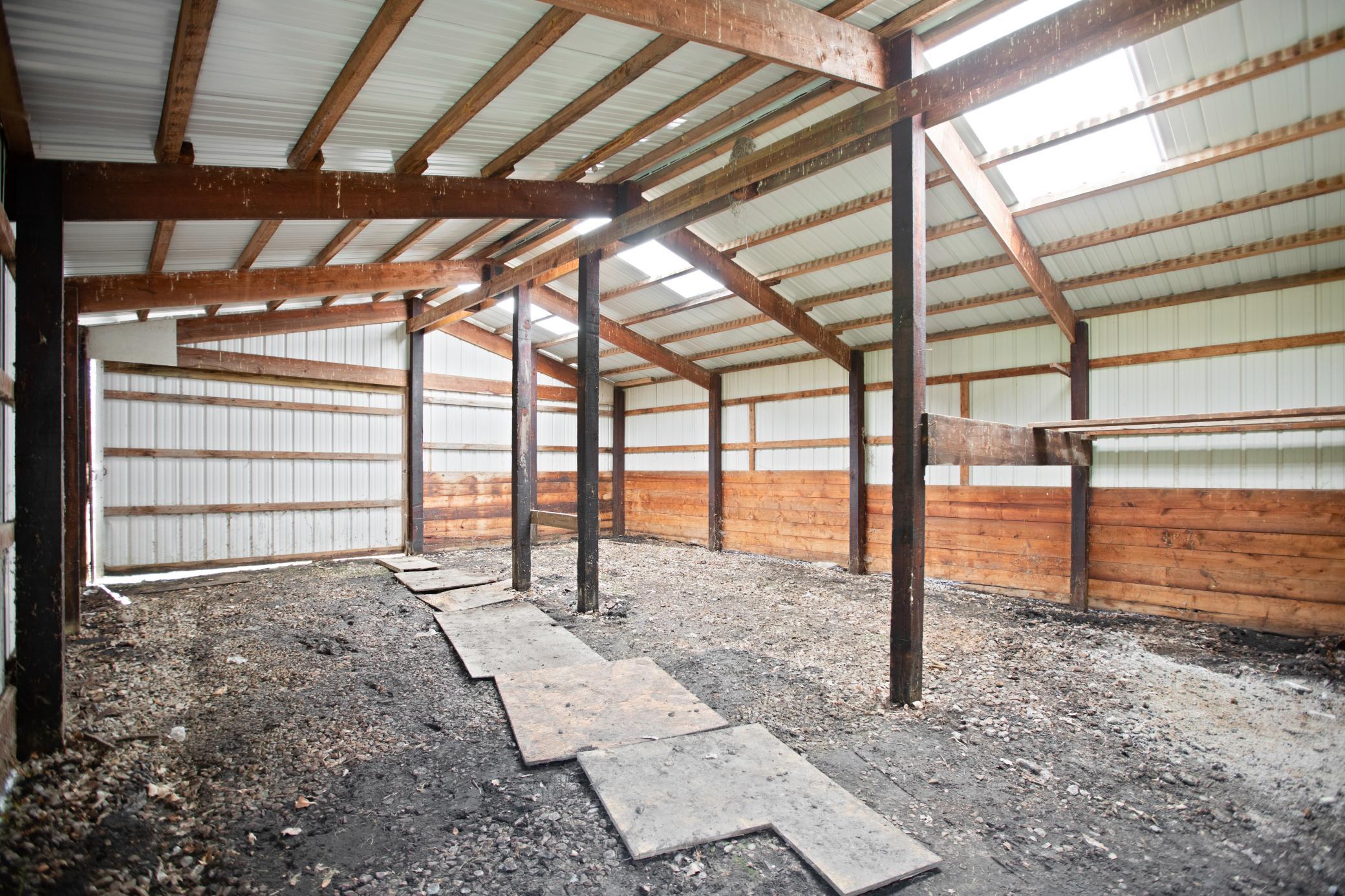 main property photo 39