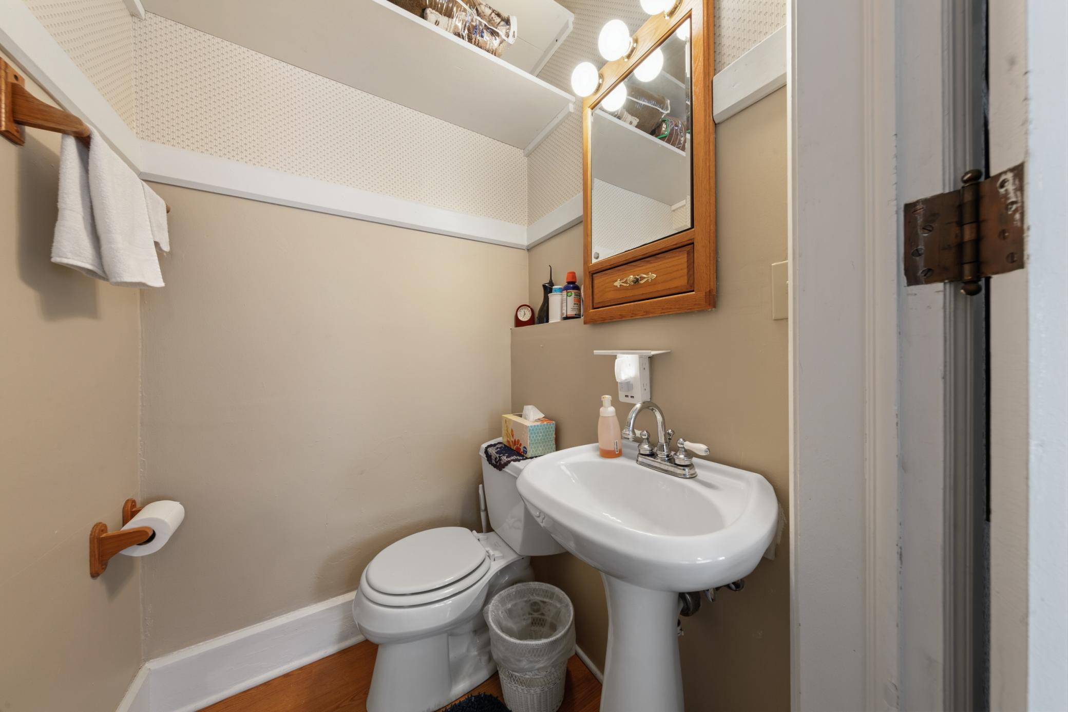 main property photo 43
