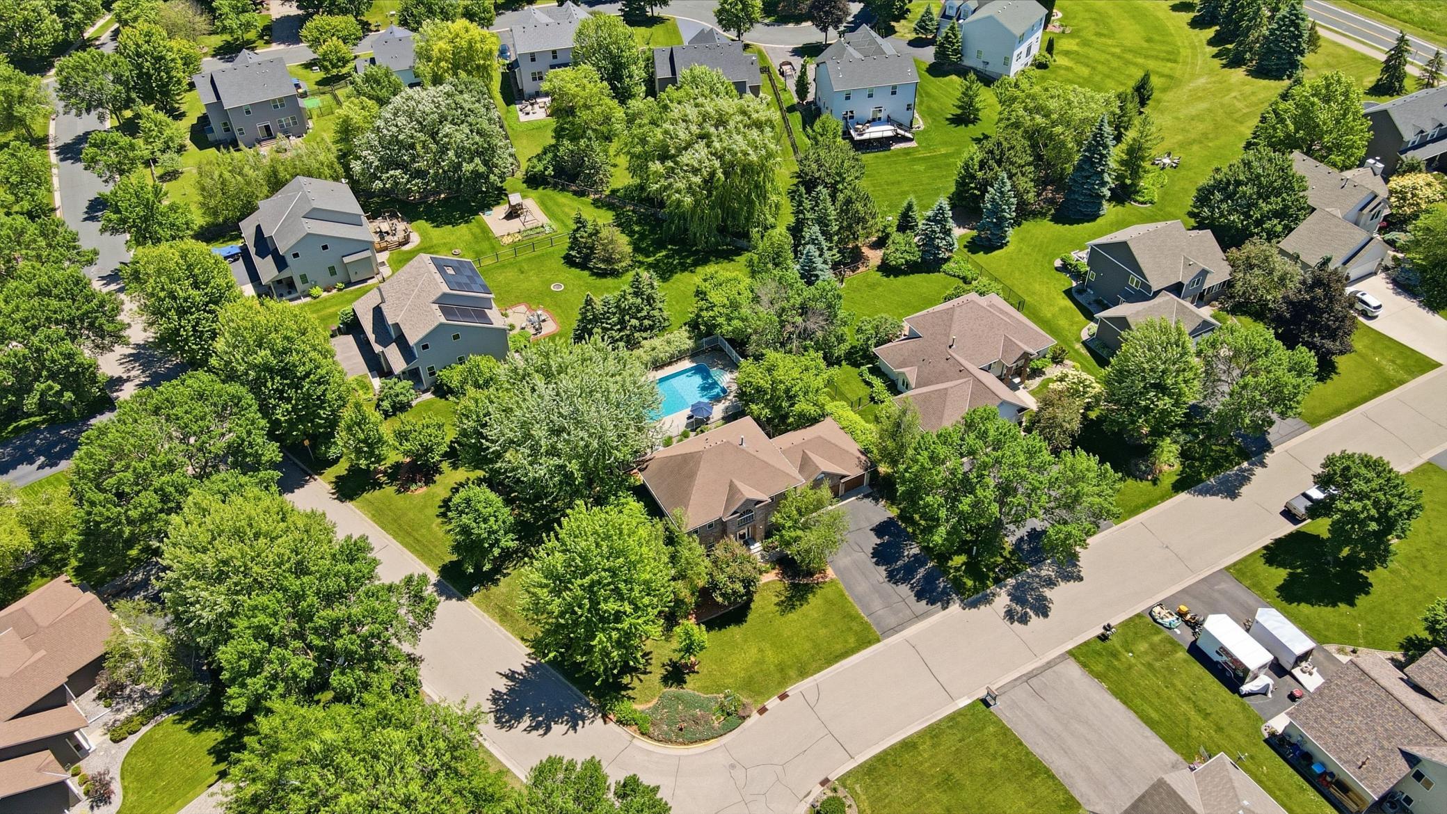main property photo 33