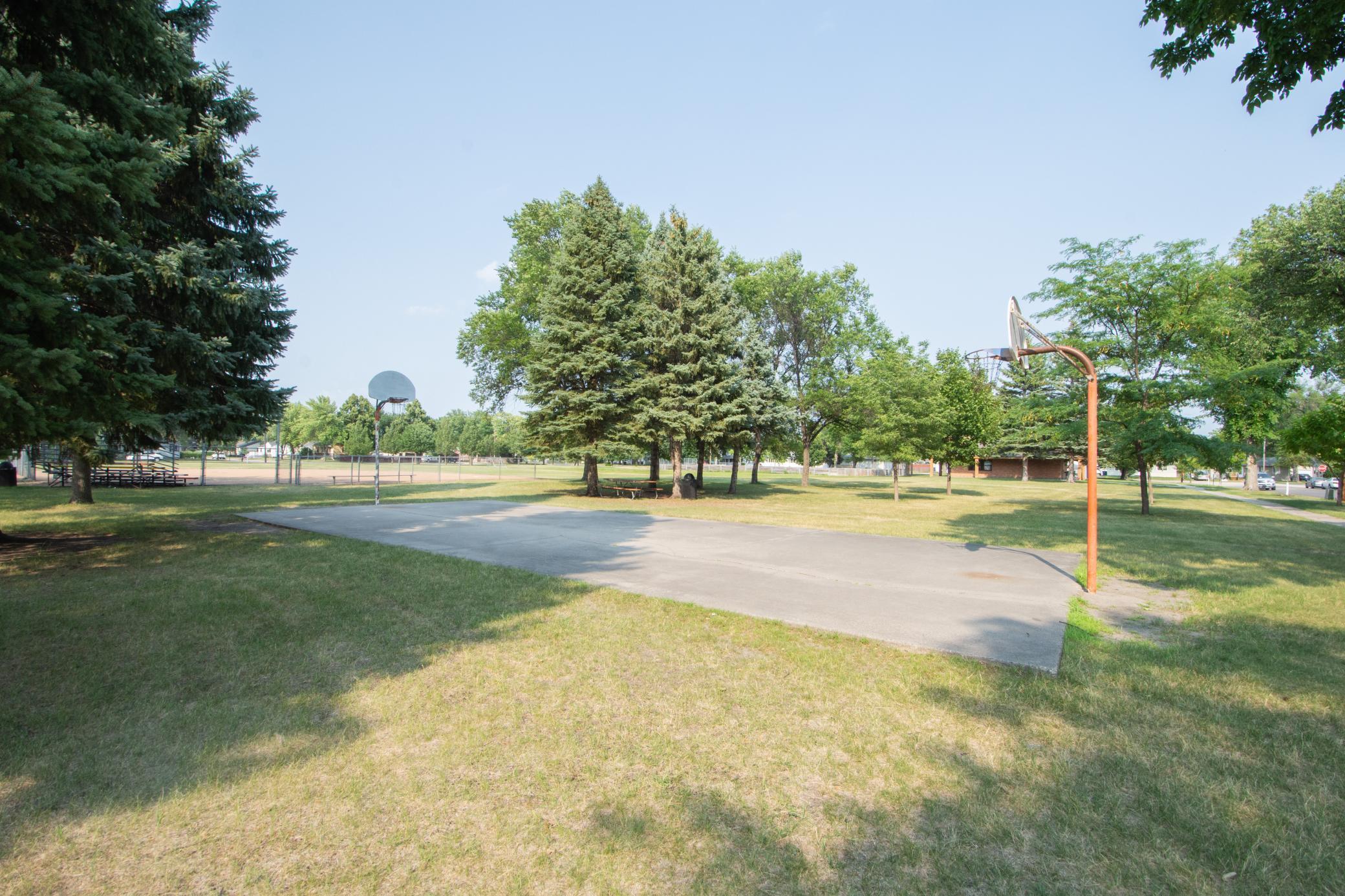 main property photo 39