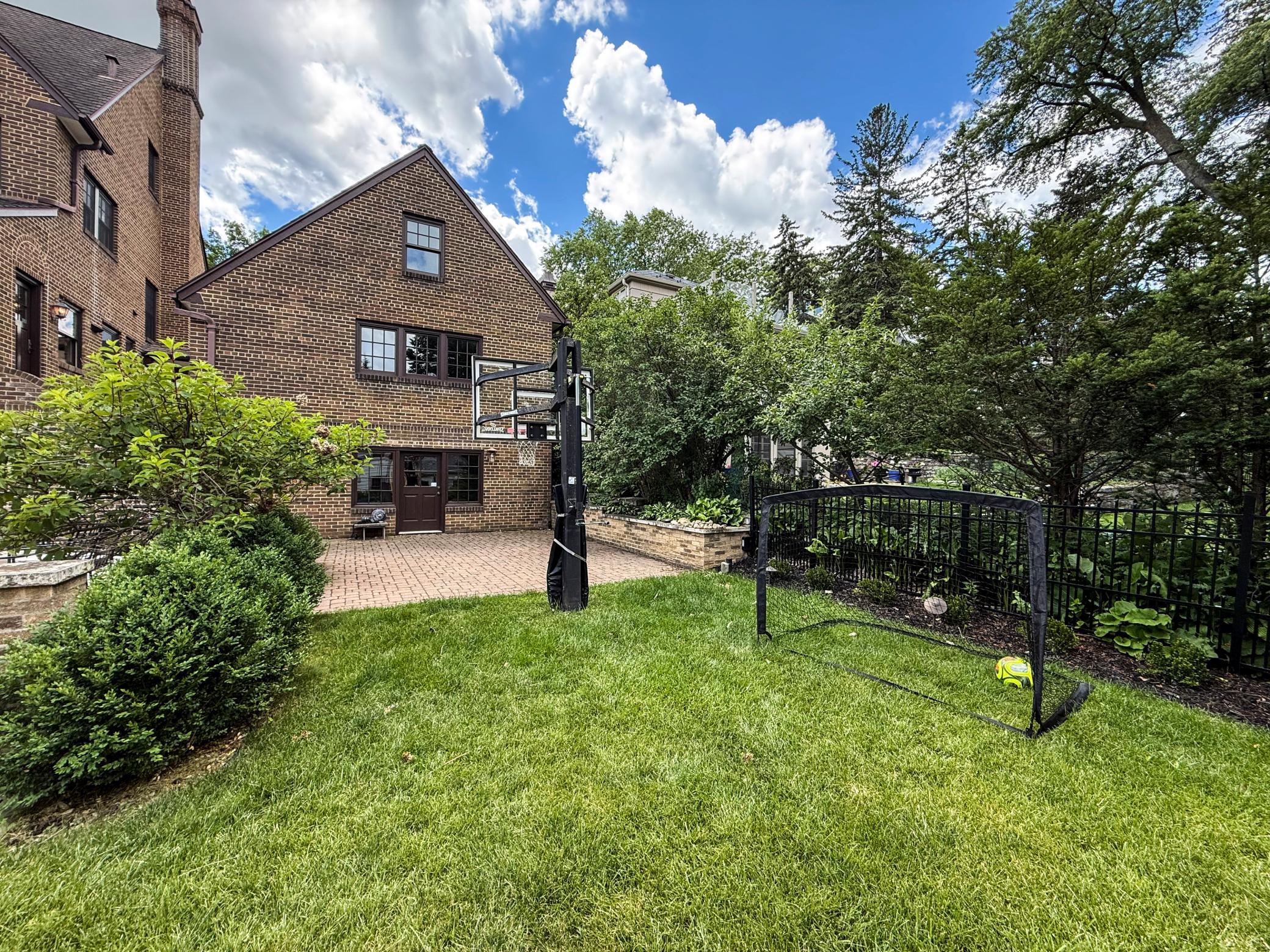 main property photo 61
