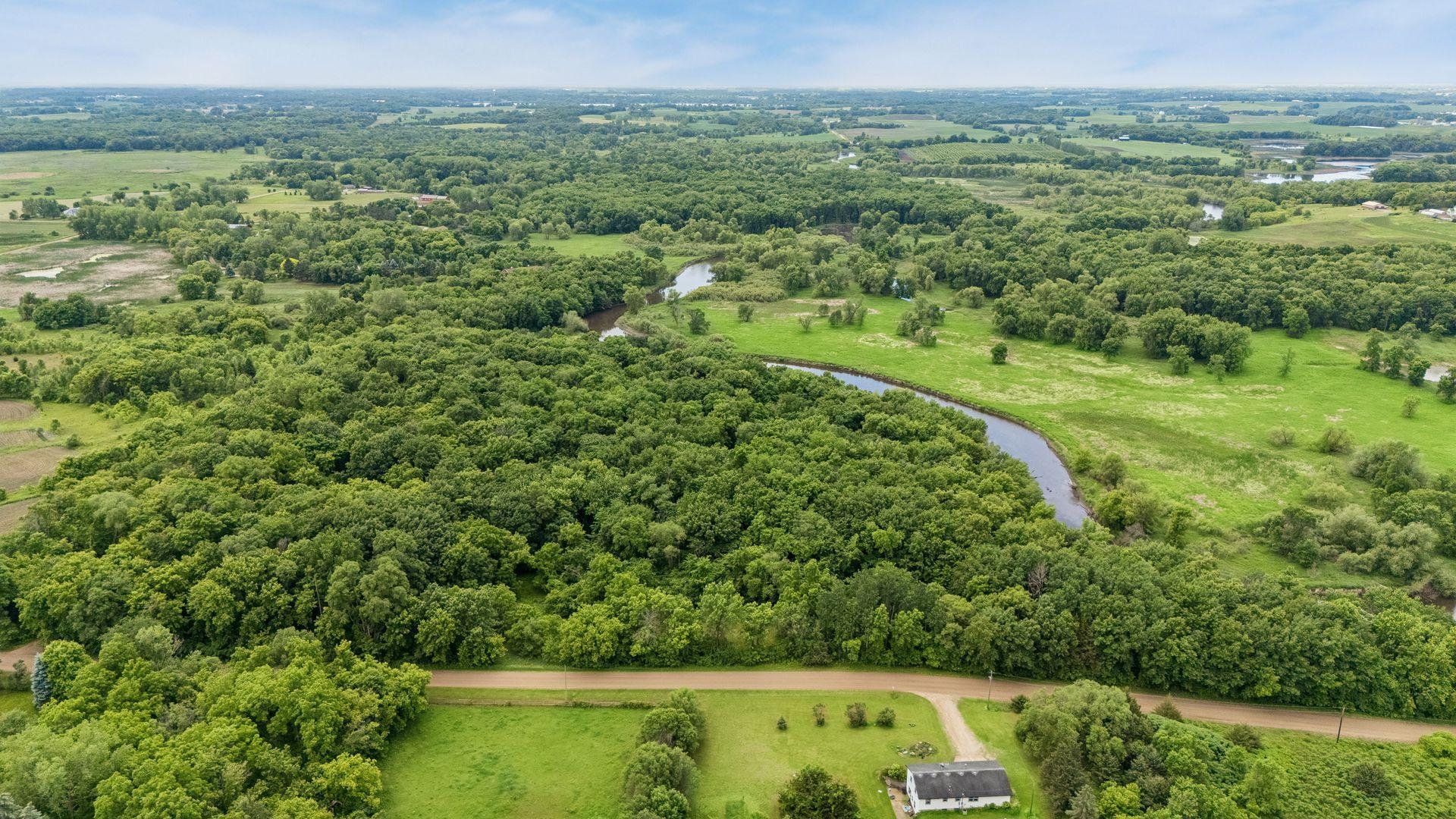 main property photo 12
