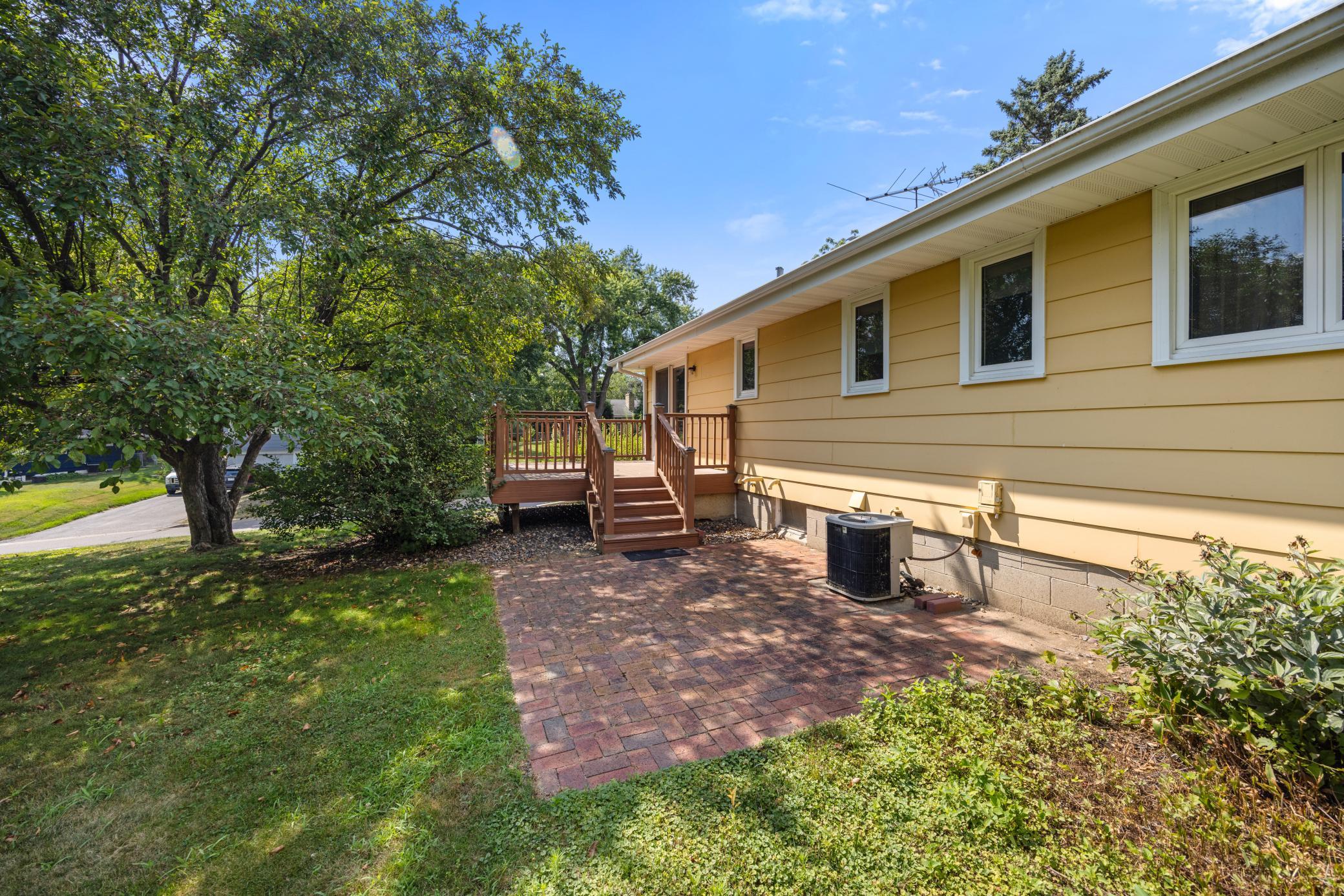 main property photo 24