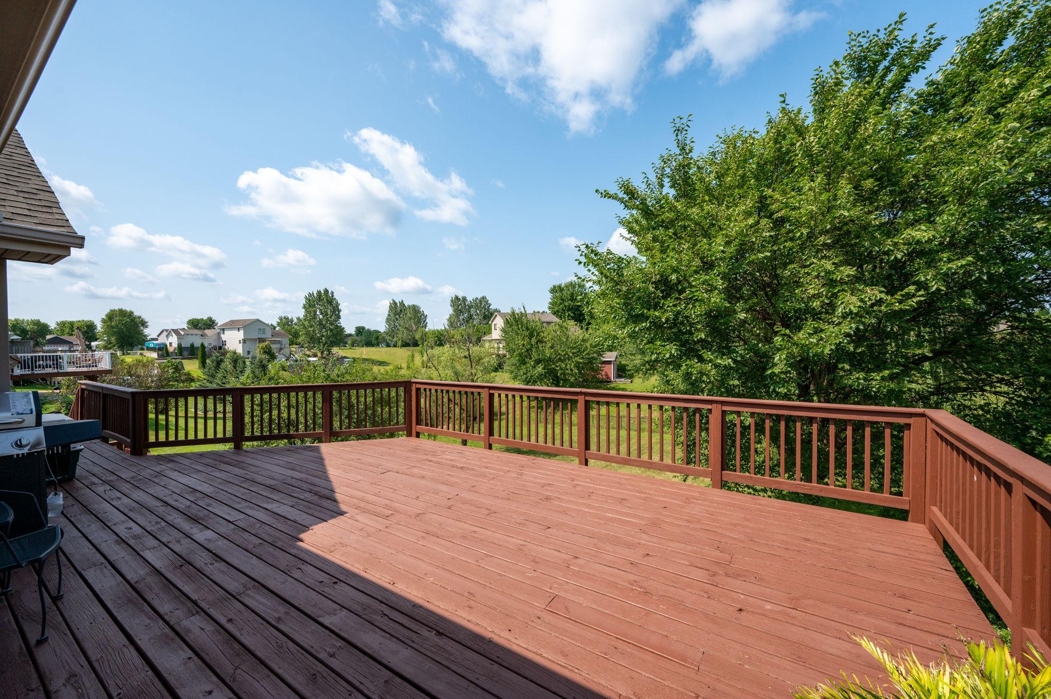 main property photo 23
