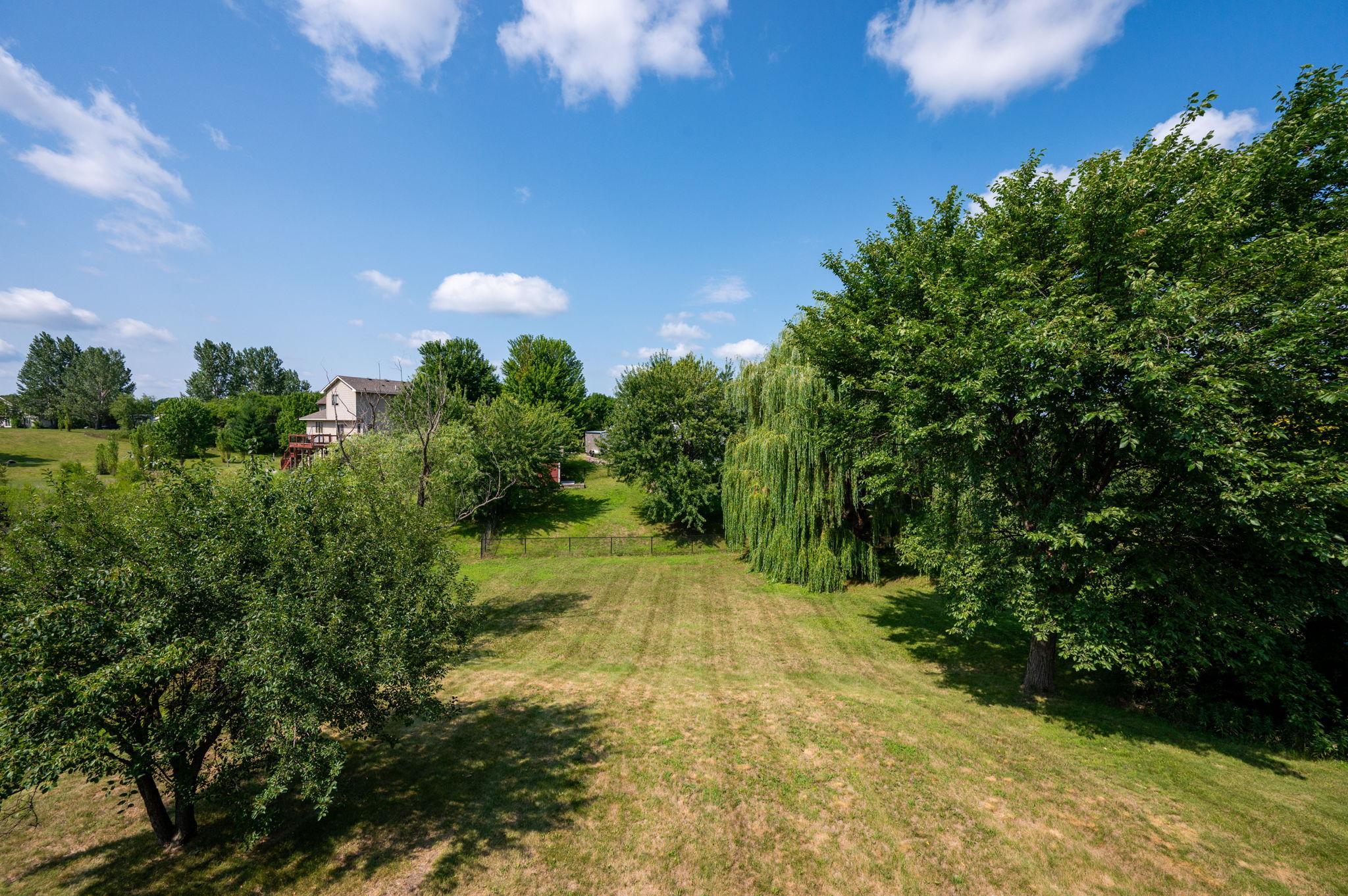main property photo 25