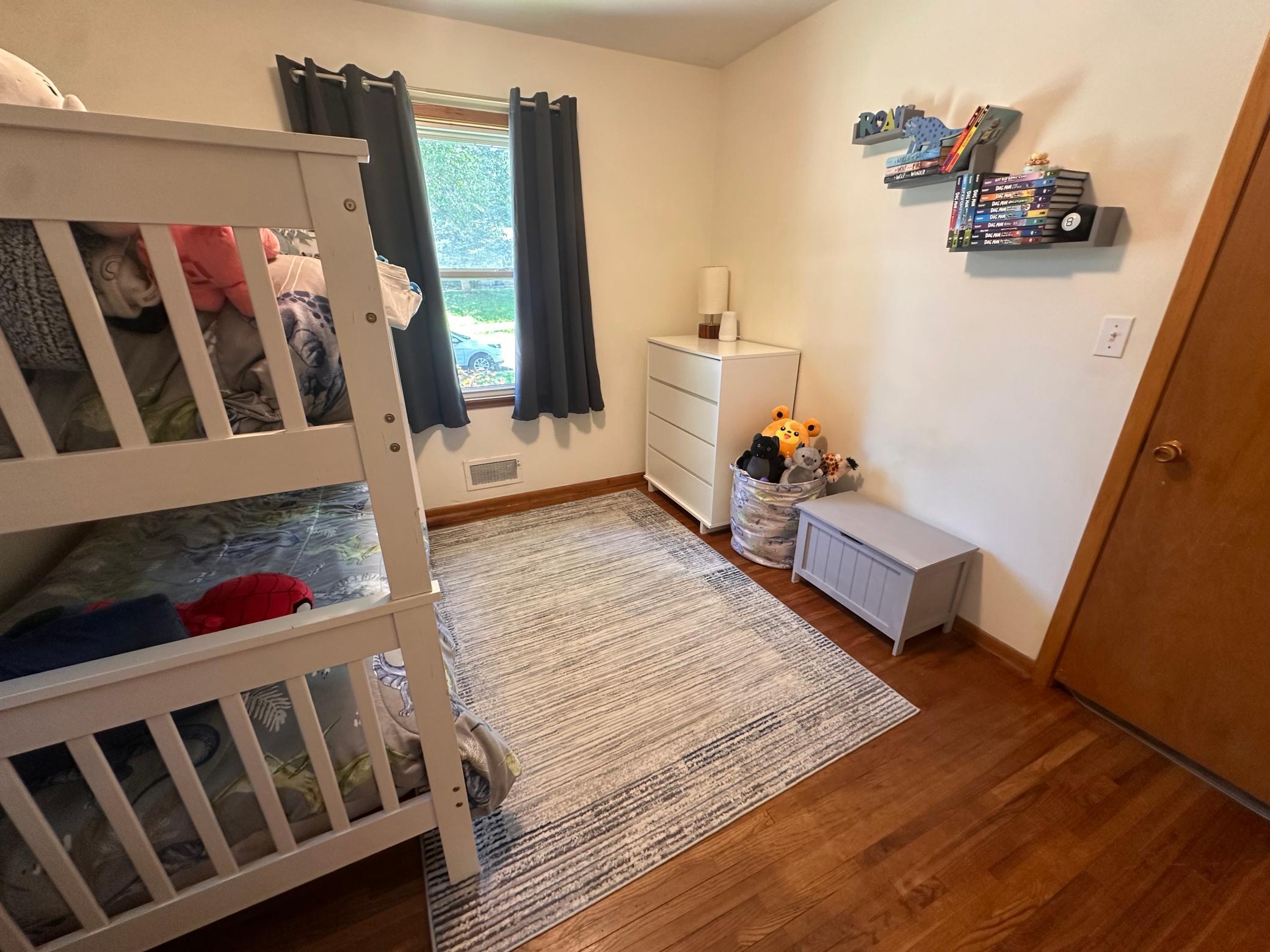 main property photo 23