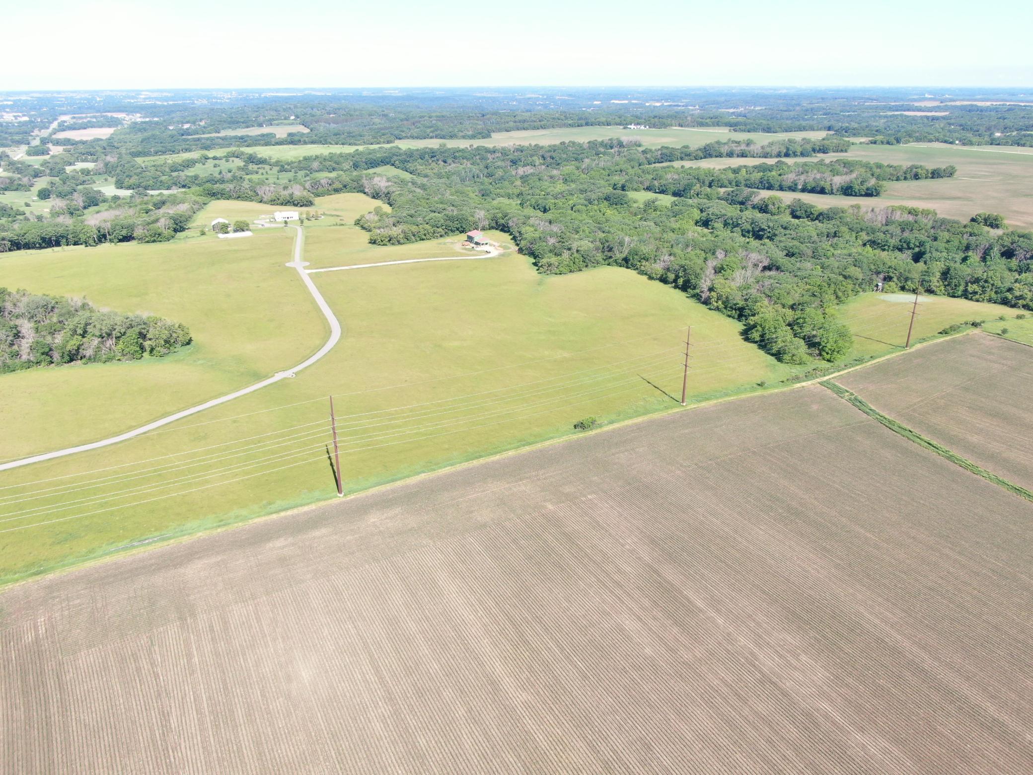 main property photo 25