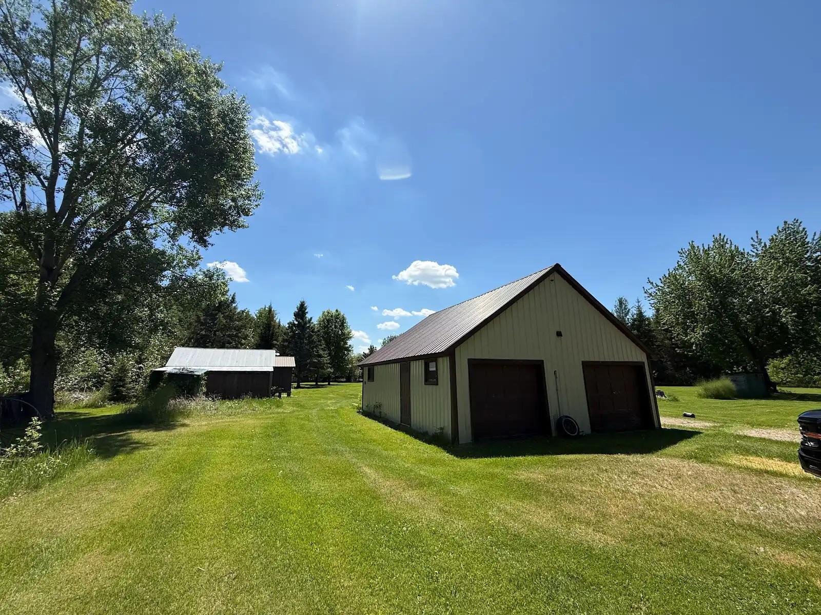main property photo 20