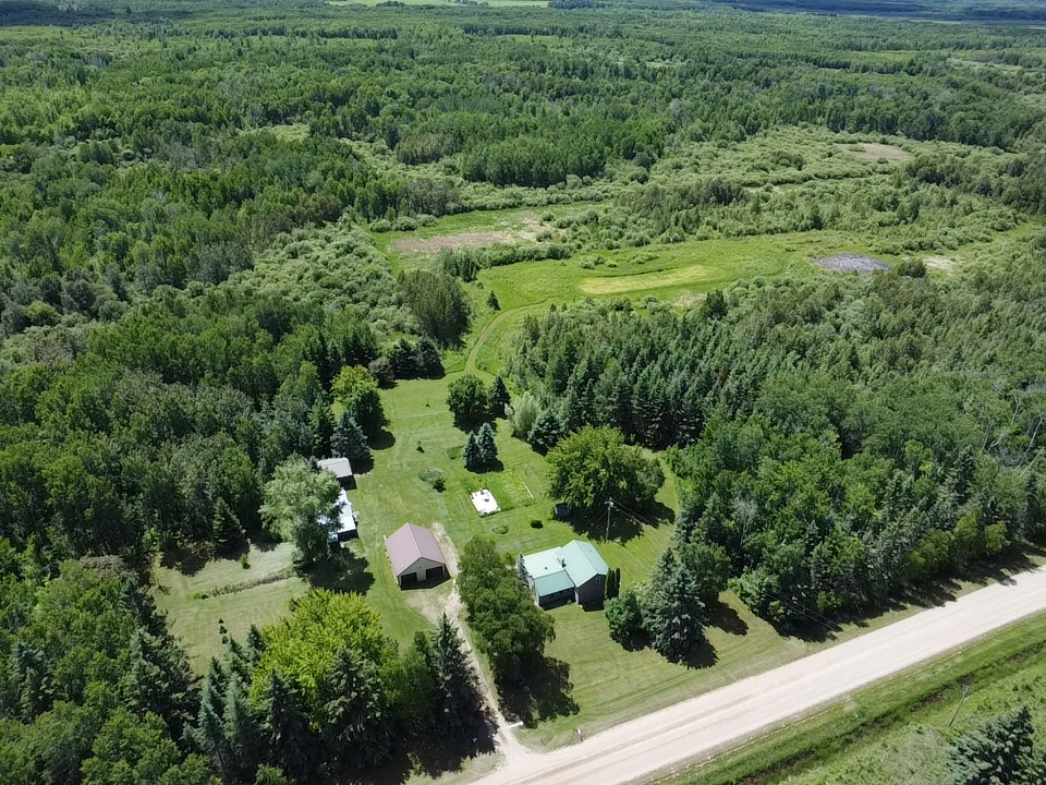 main property photo 32
