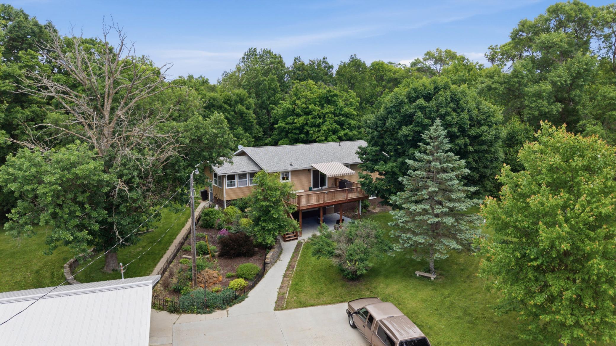 main property photo 18