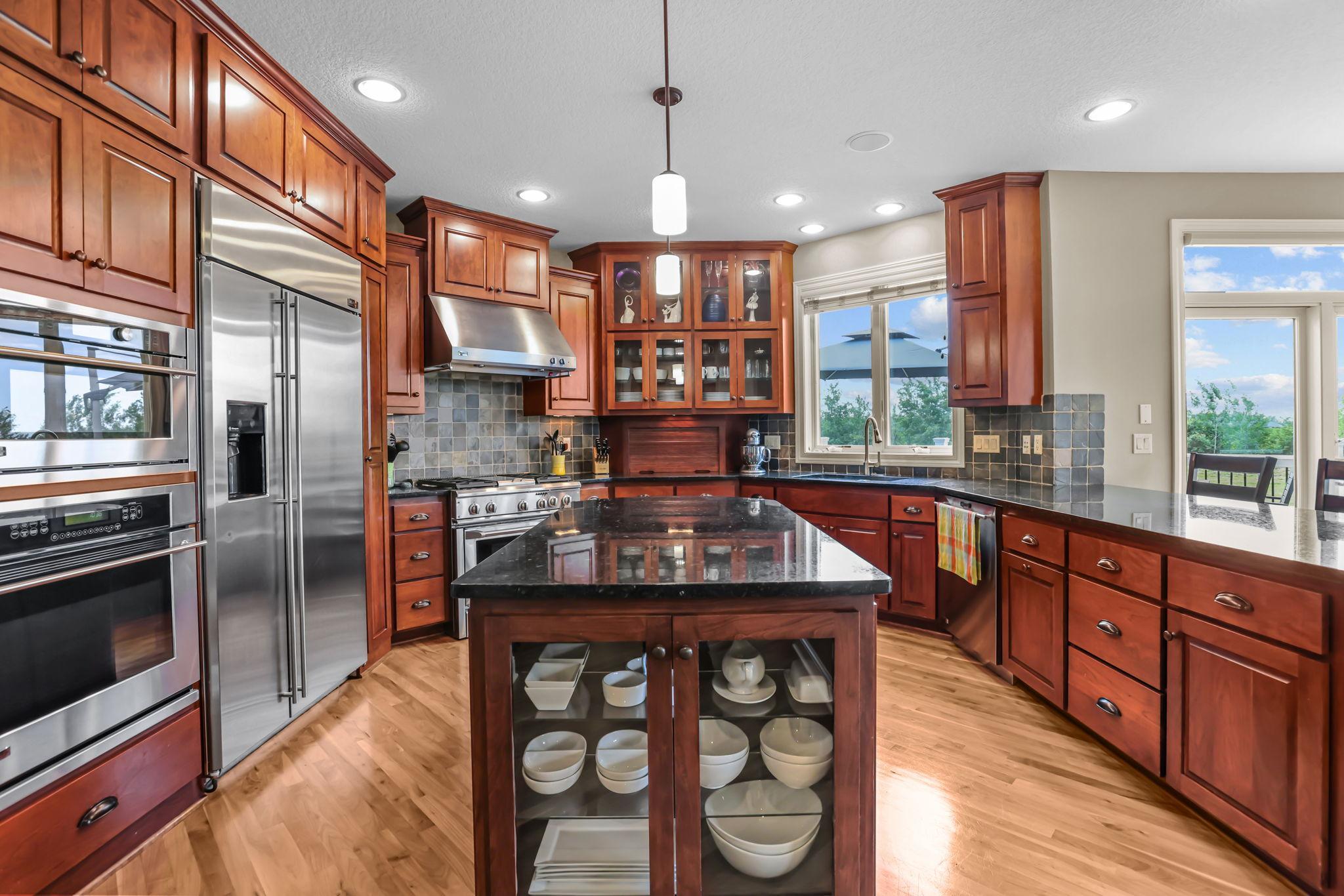 main property photo 24