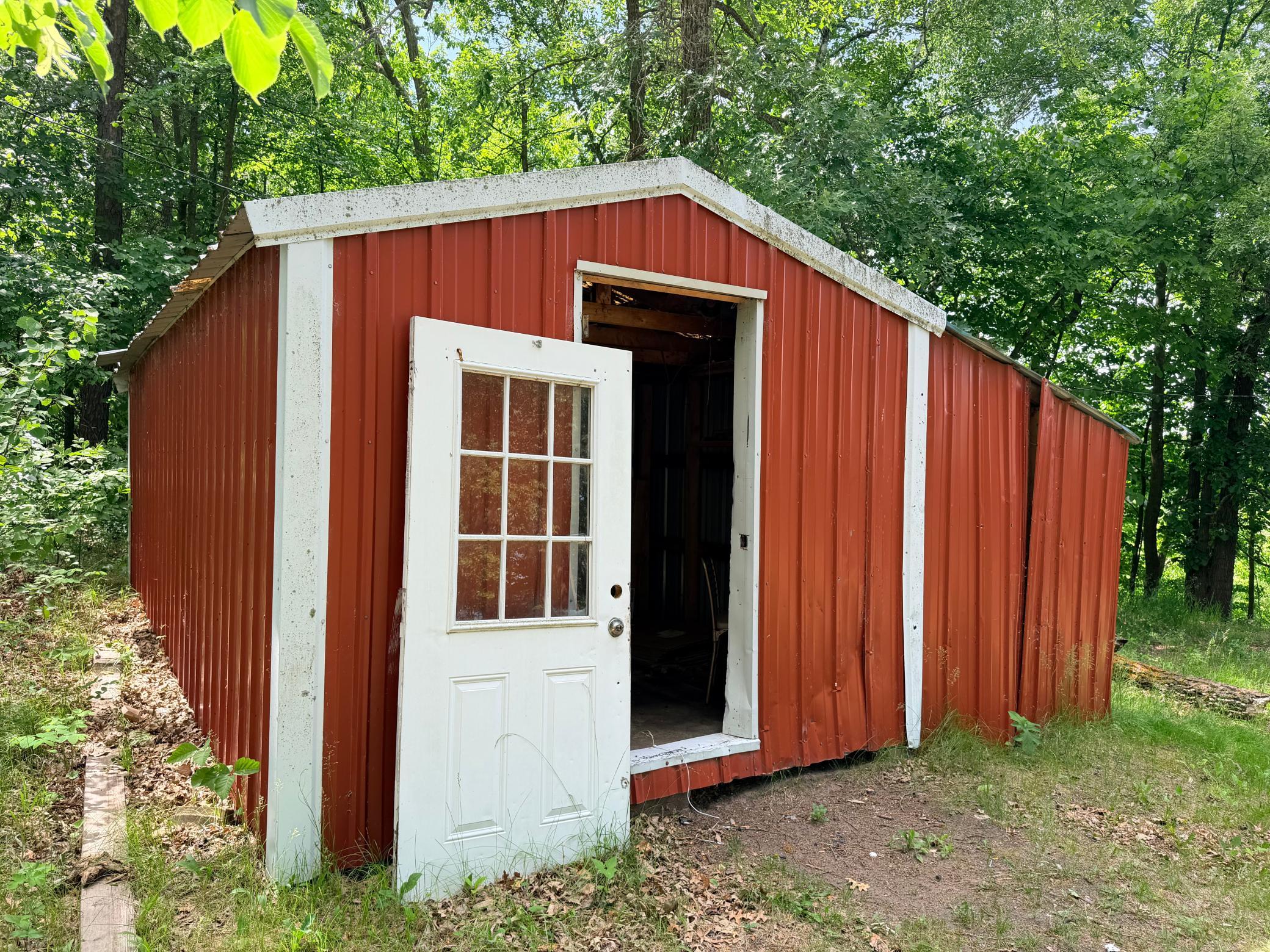 main property photo 13