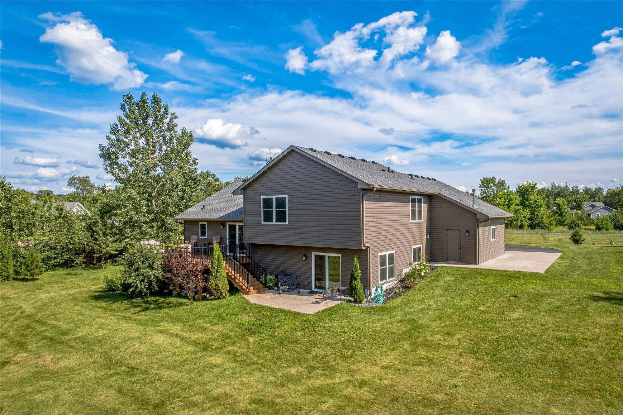 main property photo 49