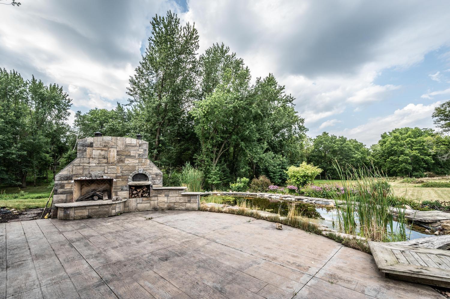 main property photo 44