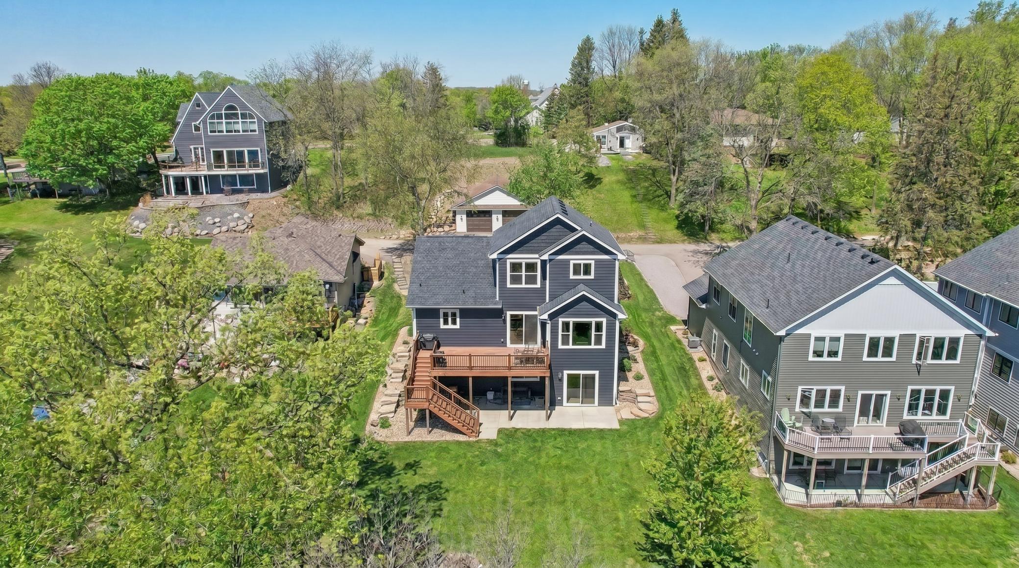 main property photo 20