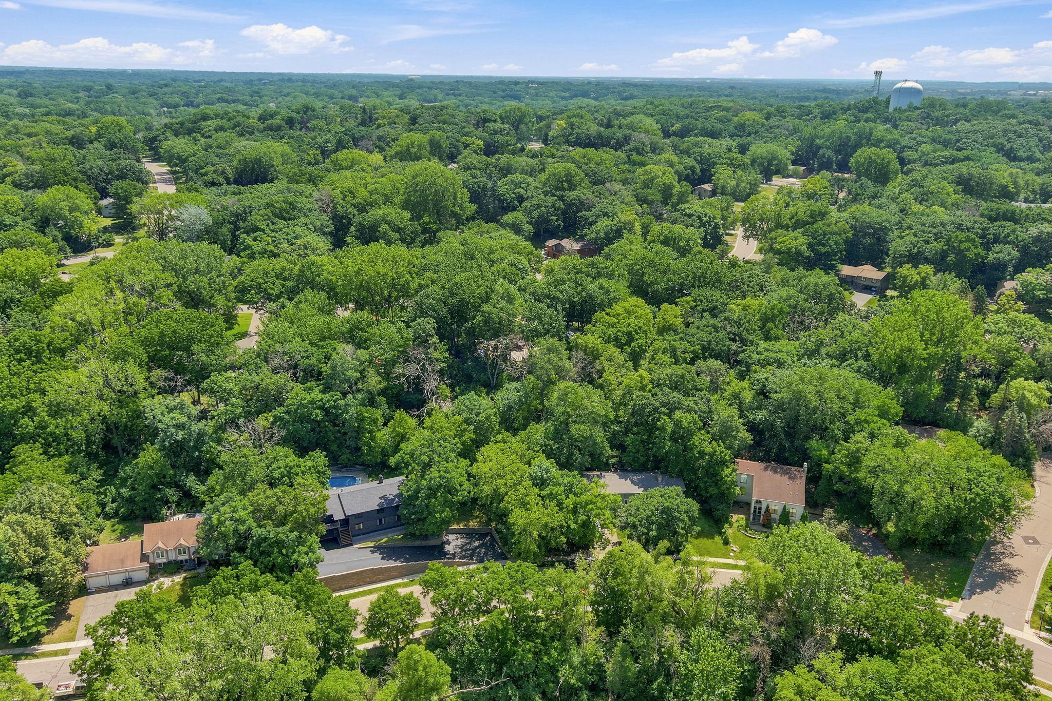 main property photo 50
