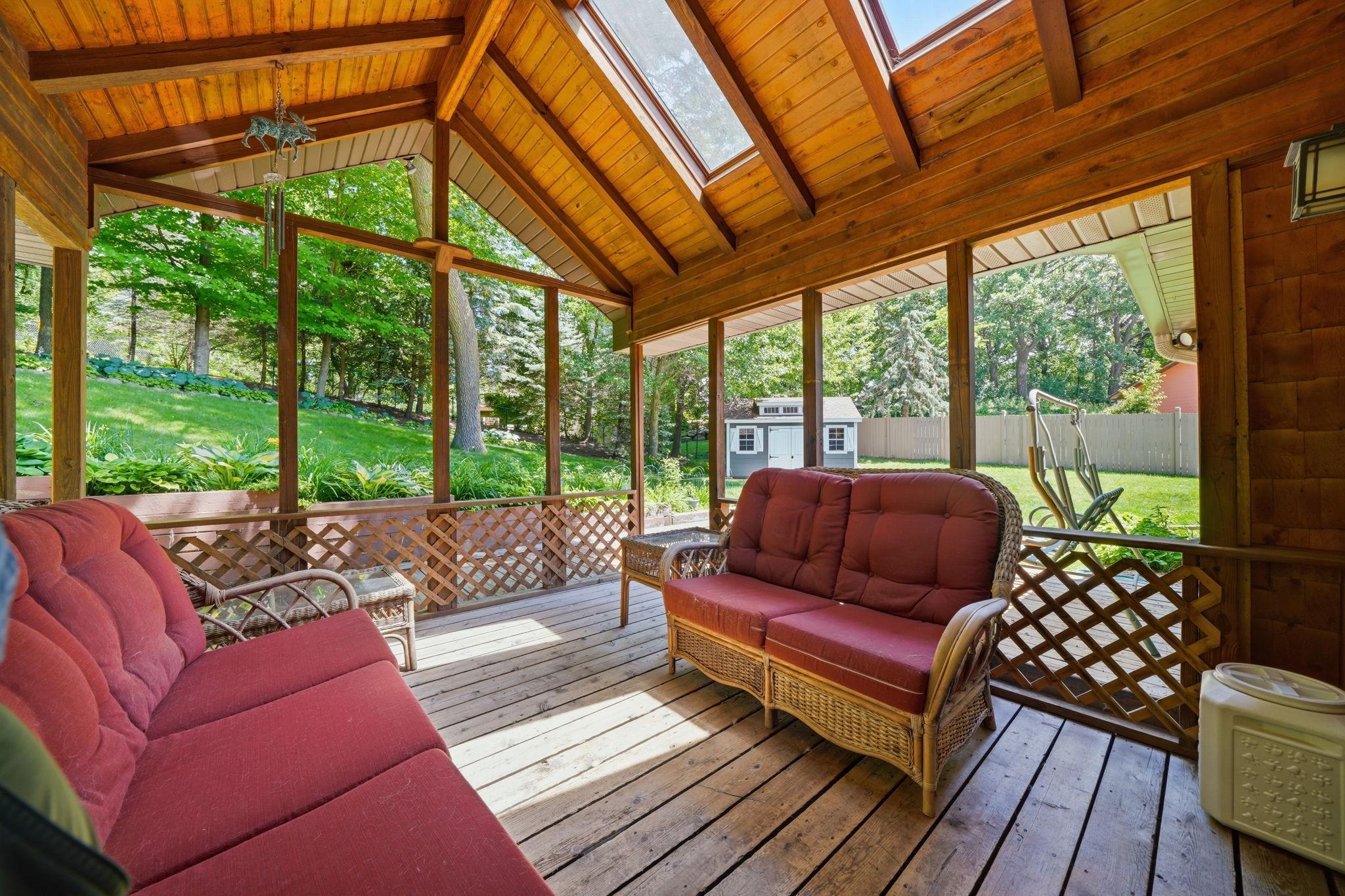 main property photo 16