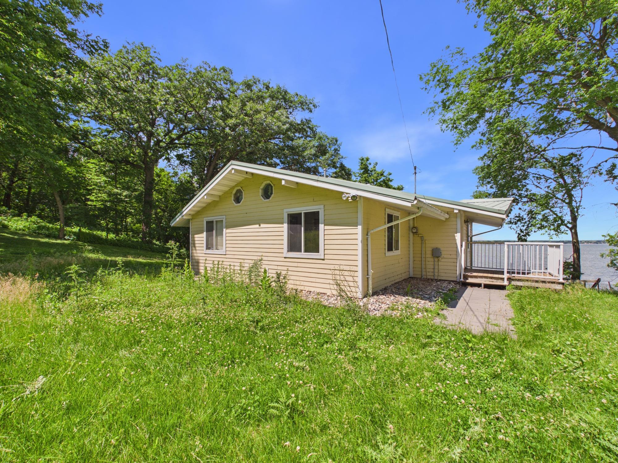 main property photo 21