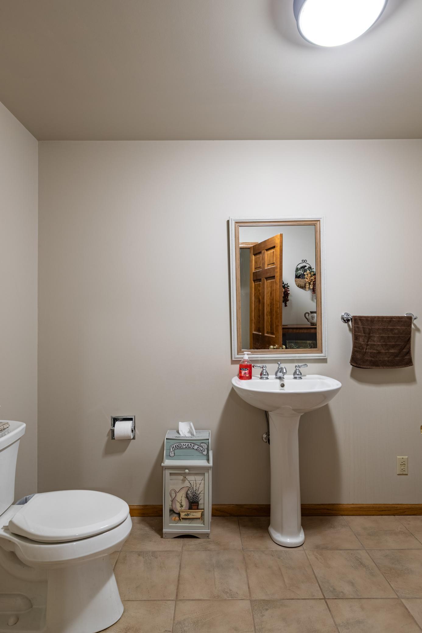 main property photo 23