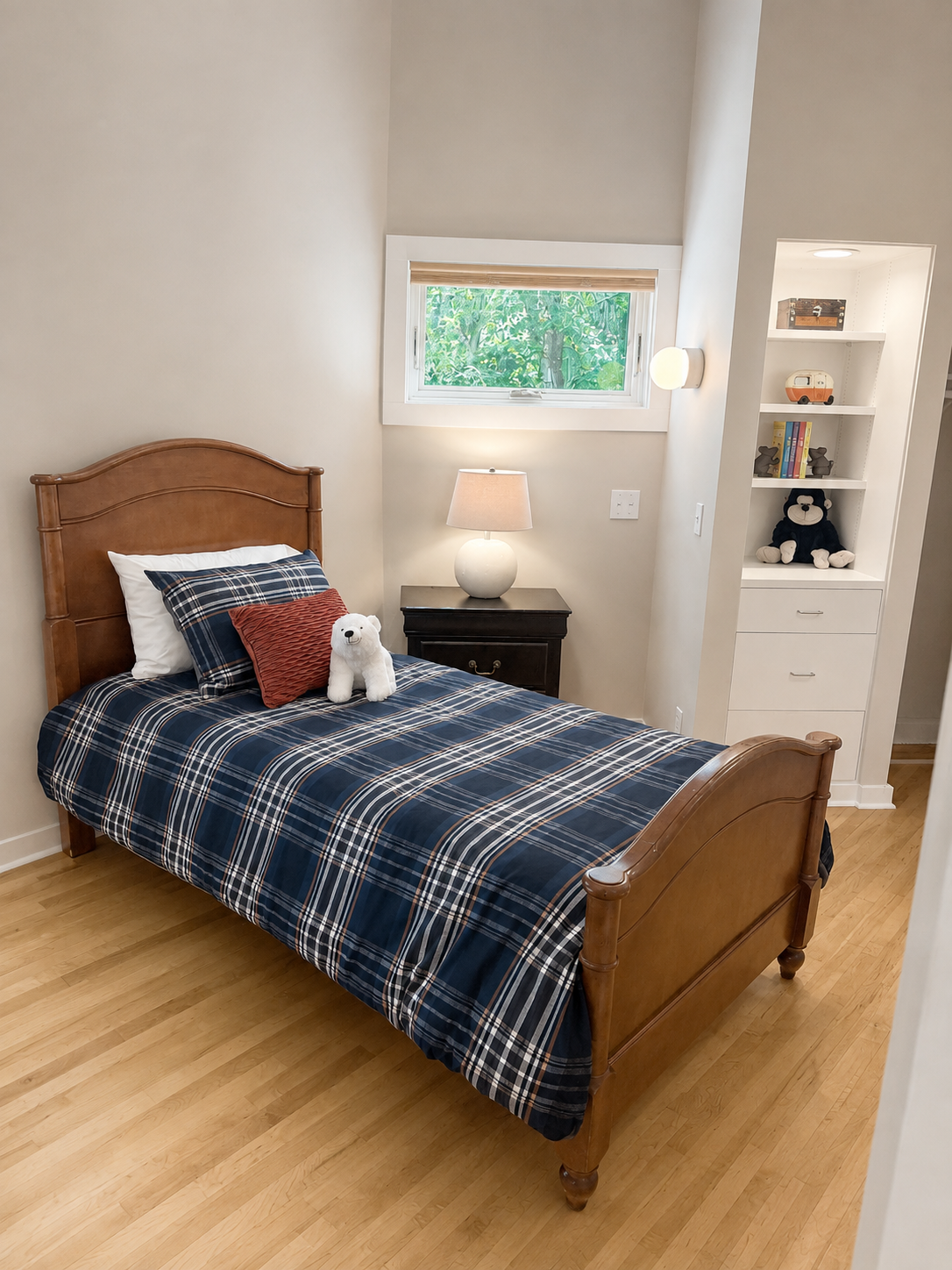 main property photo 34
