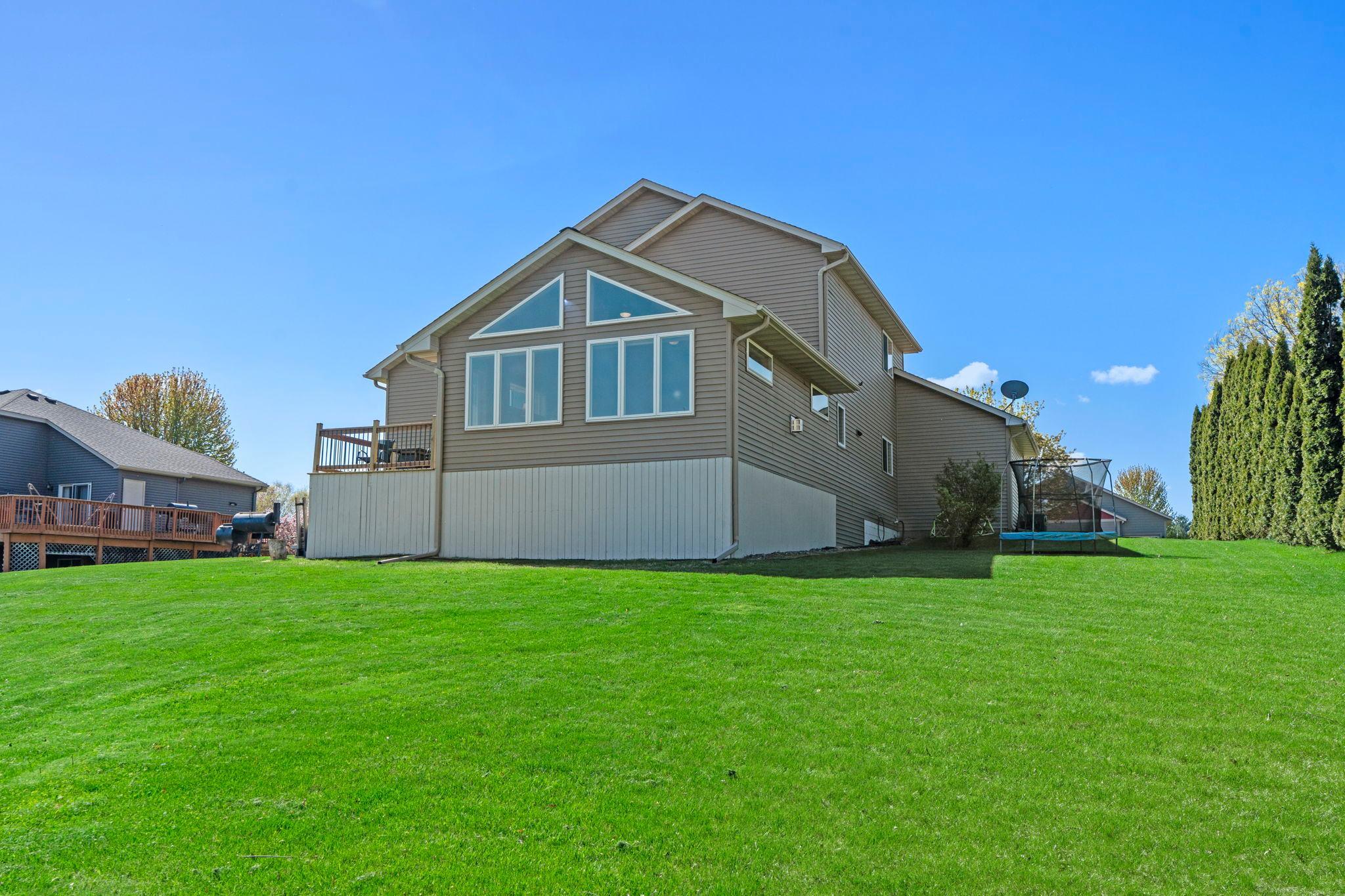 main property photo 60