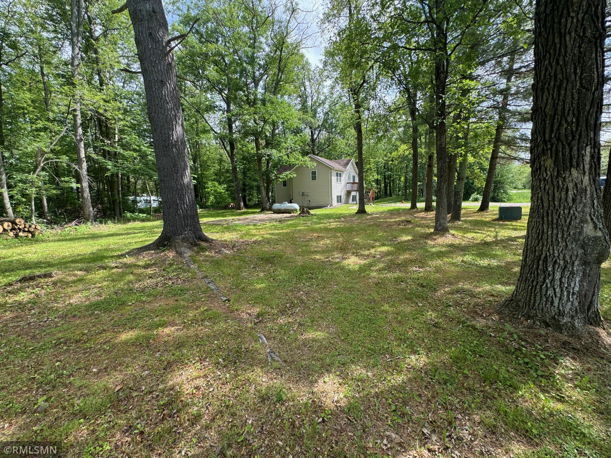 main property photo 9