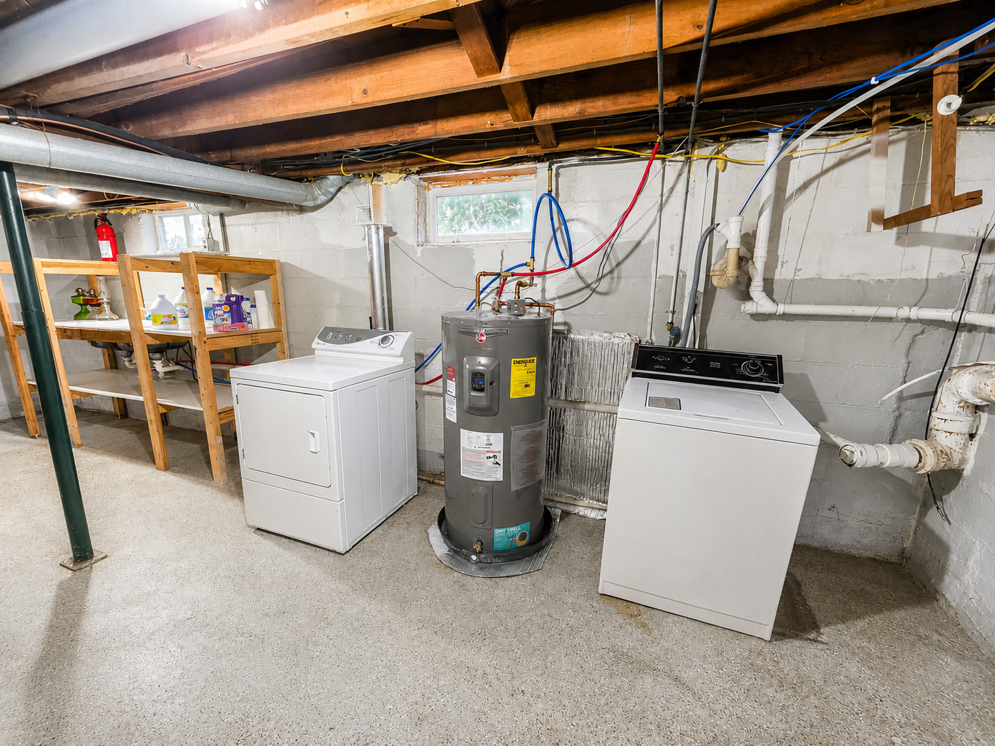 main property photo 32