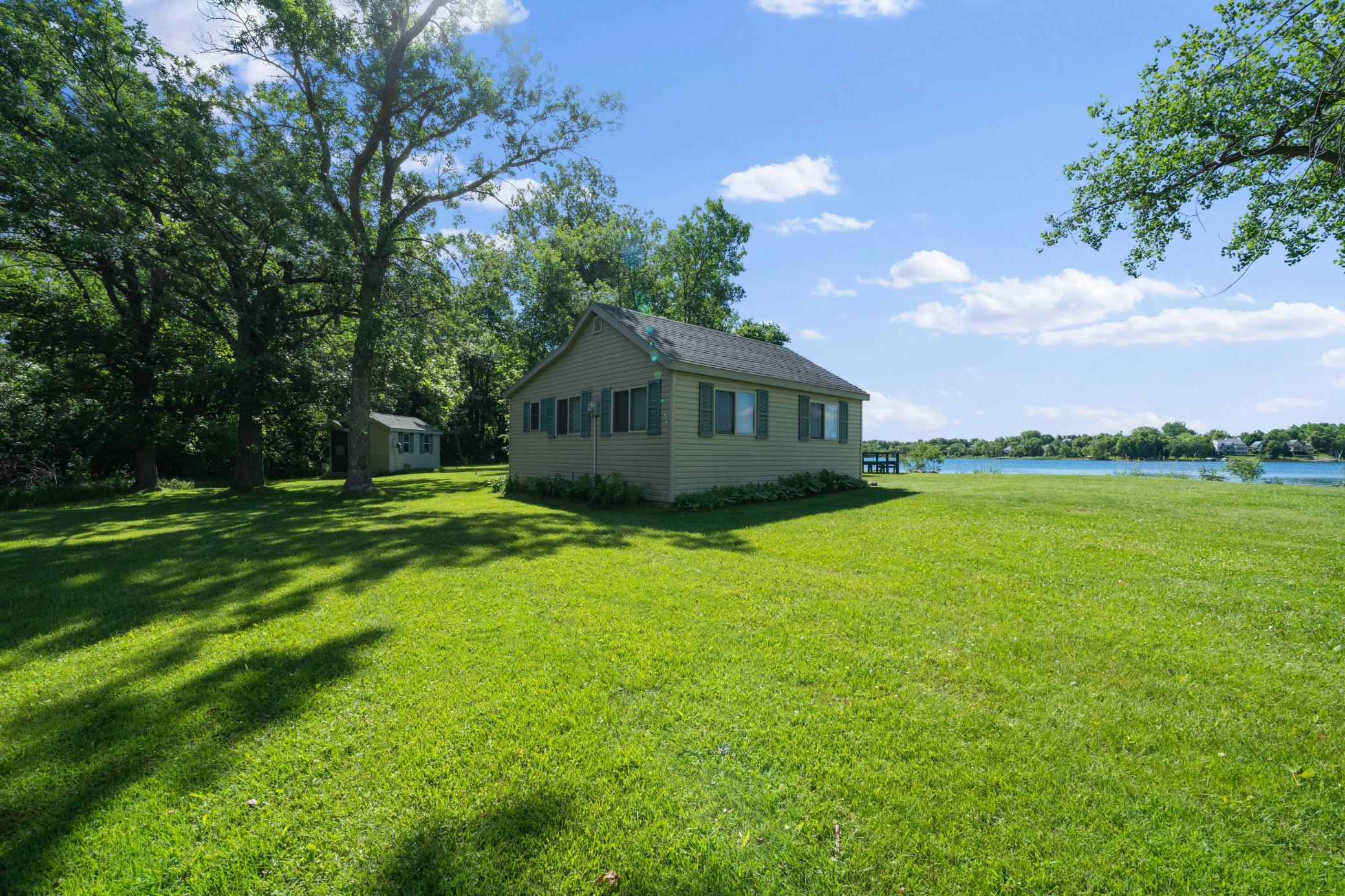 main property photo 18