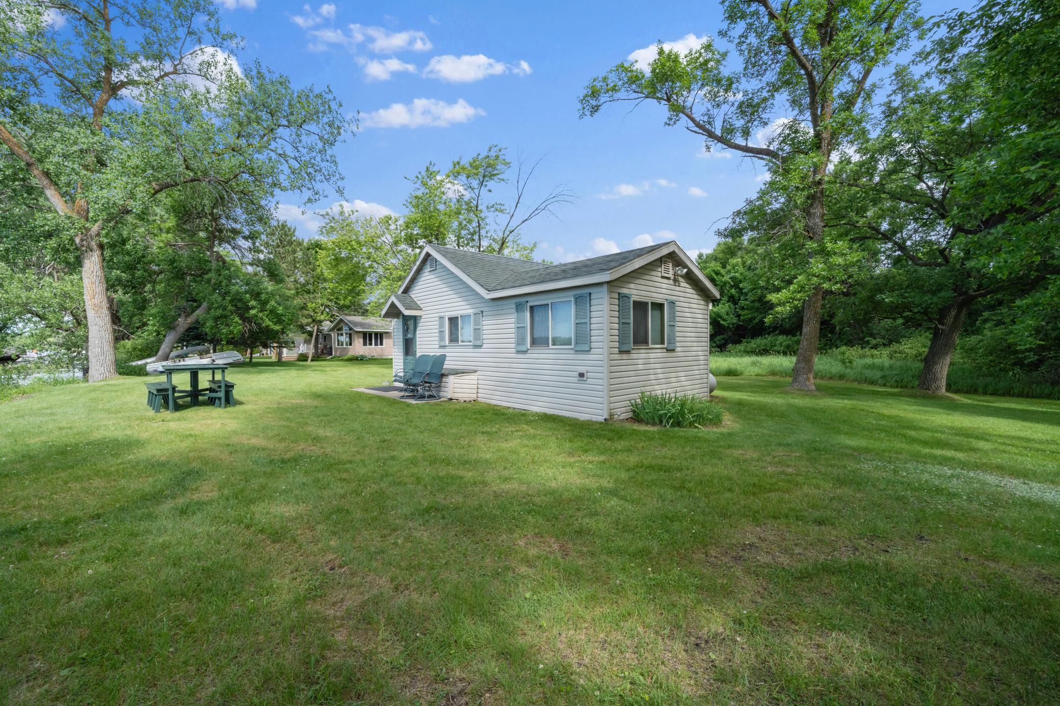main property photo 25
