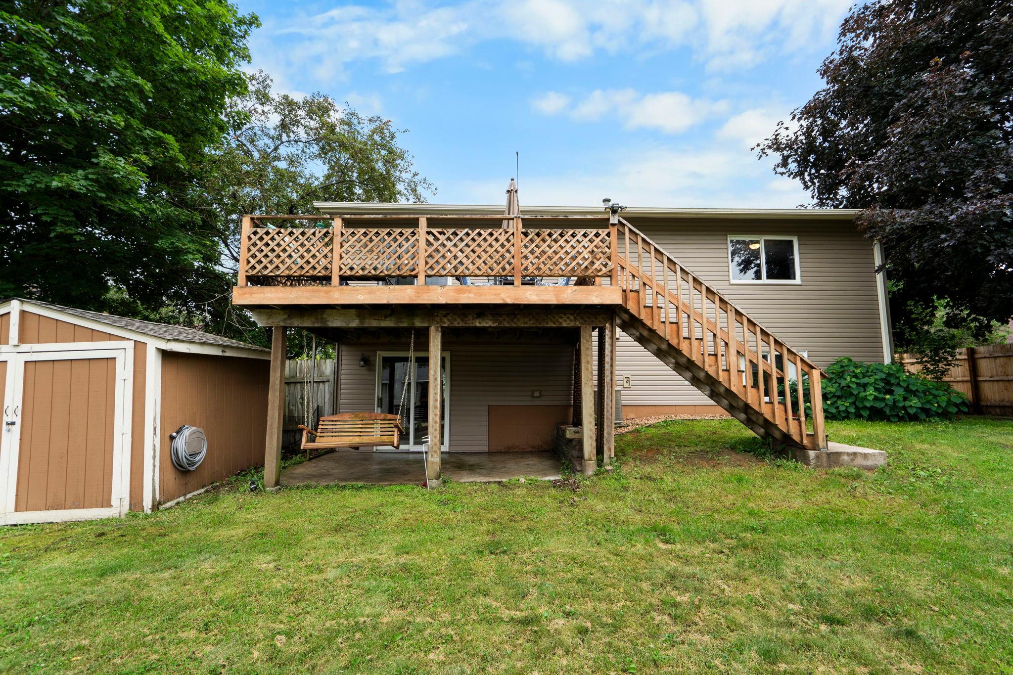main property photo 5