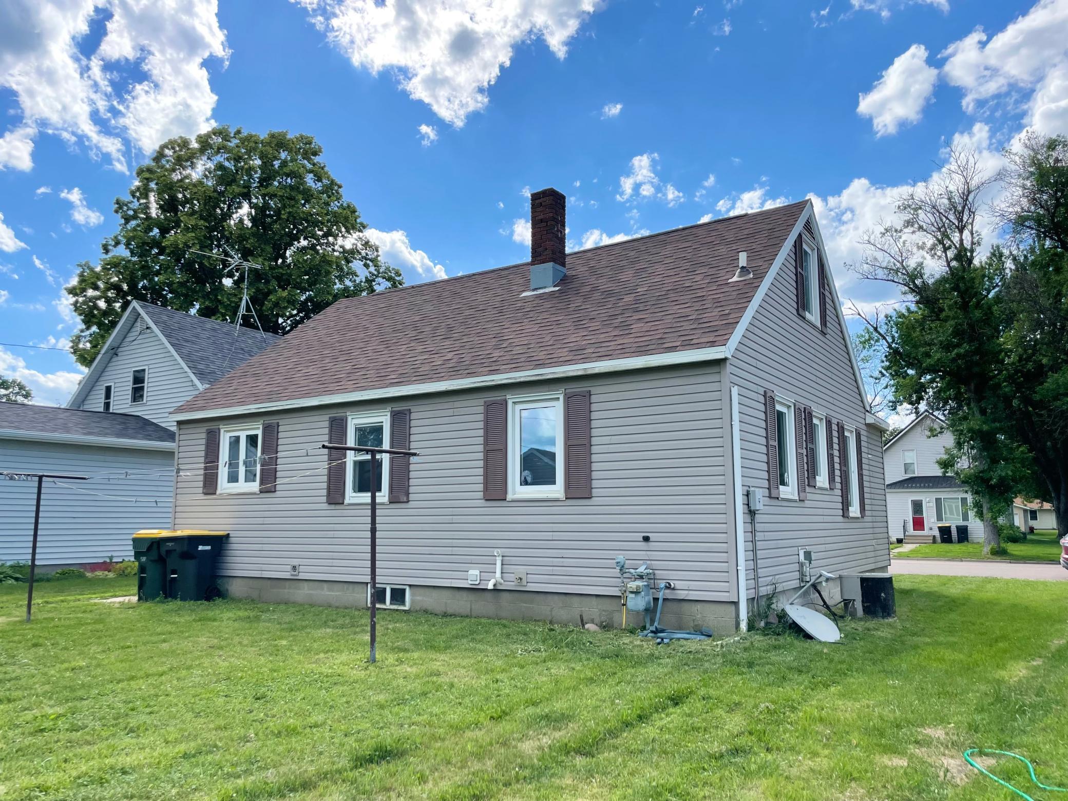 main property photo 50