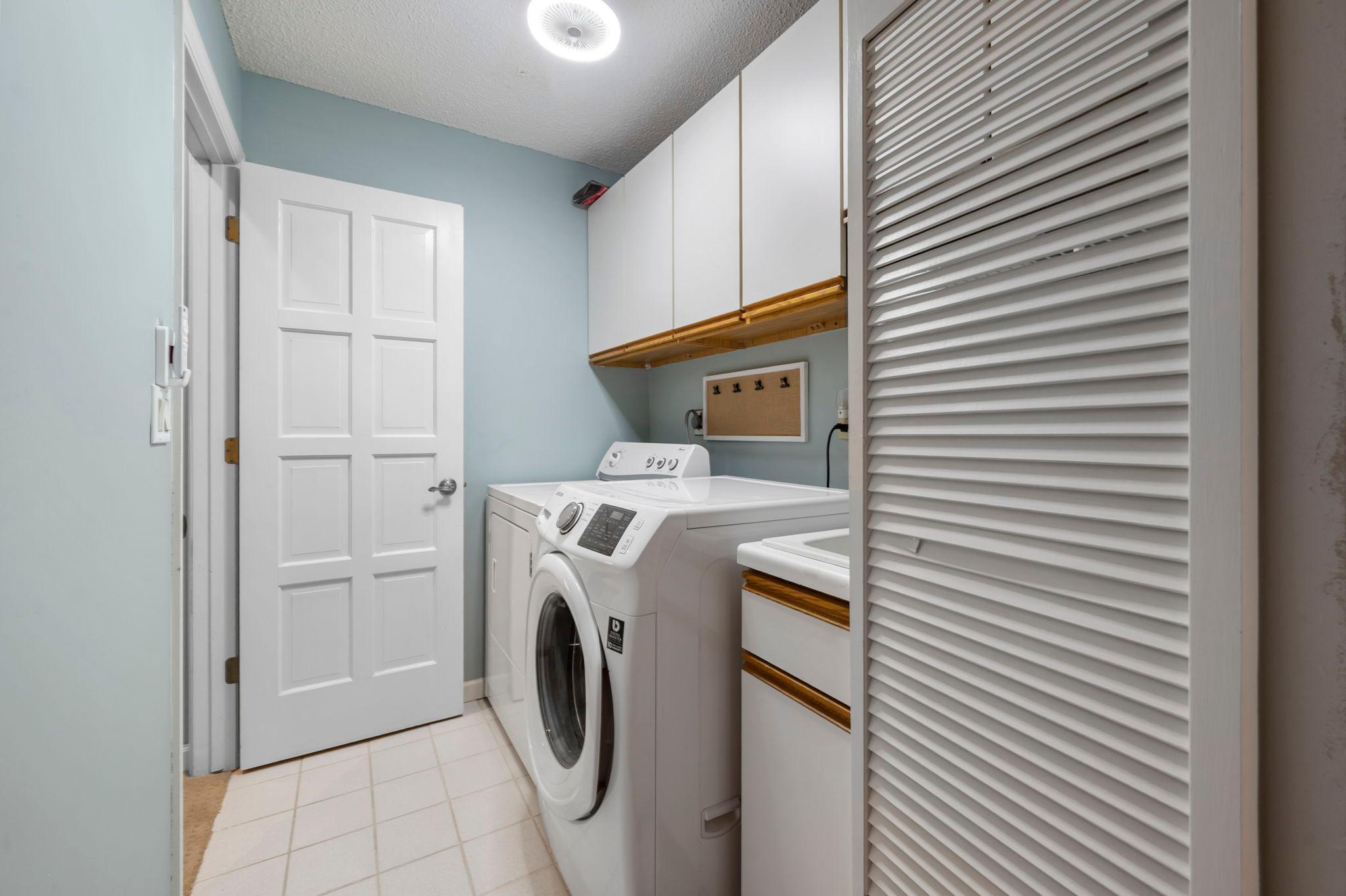 main property photo 66