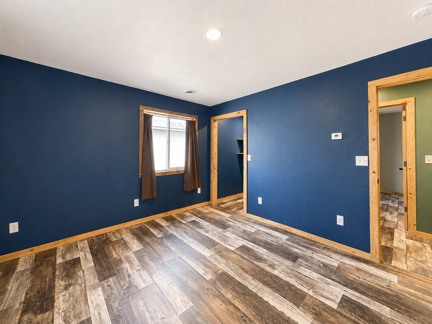 main property photo 20