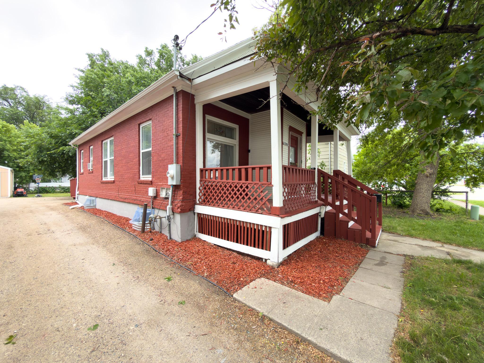 main property photo 24