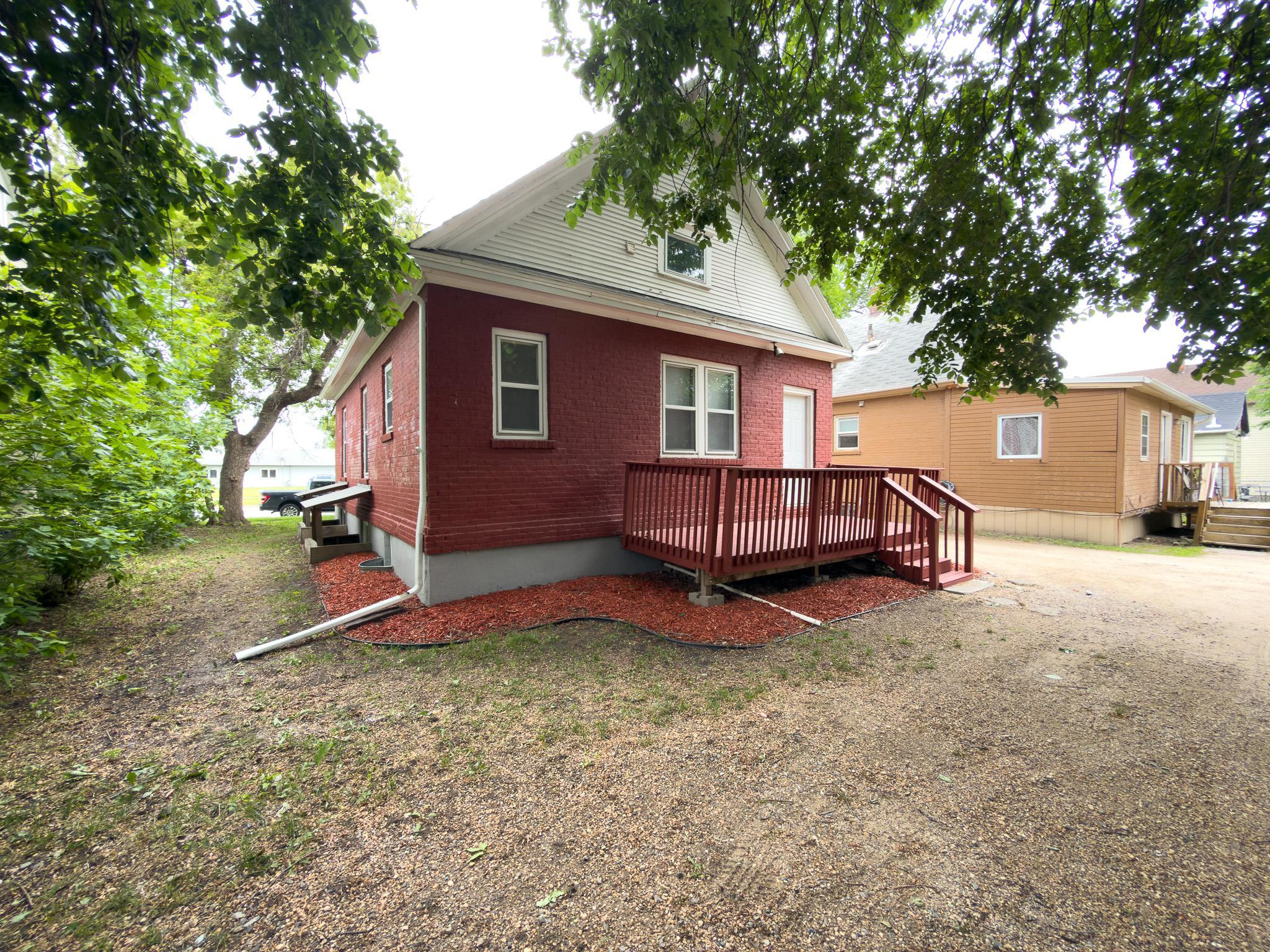 main property photo 26