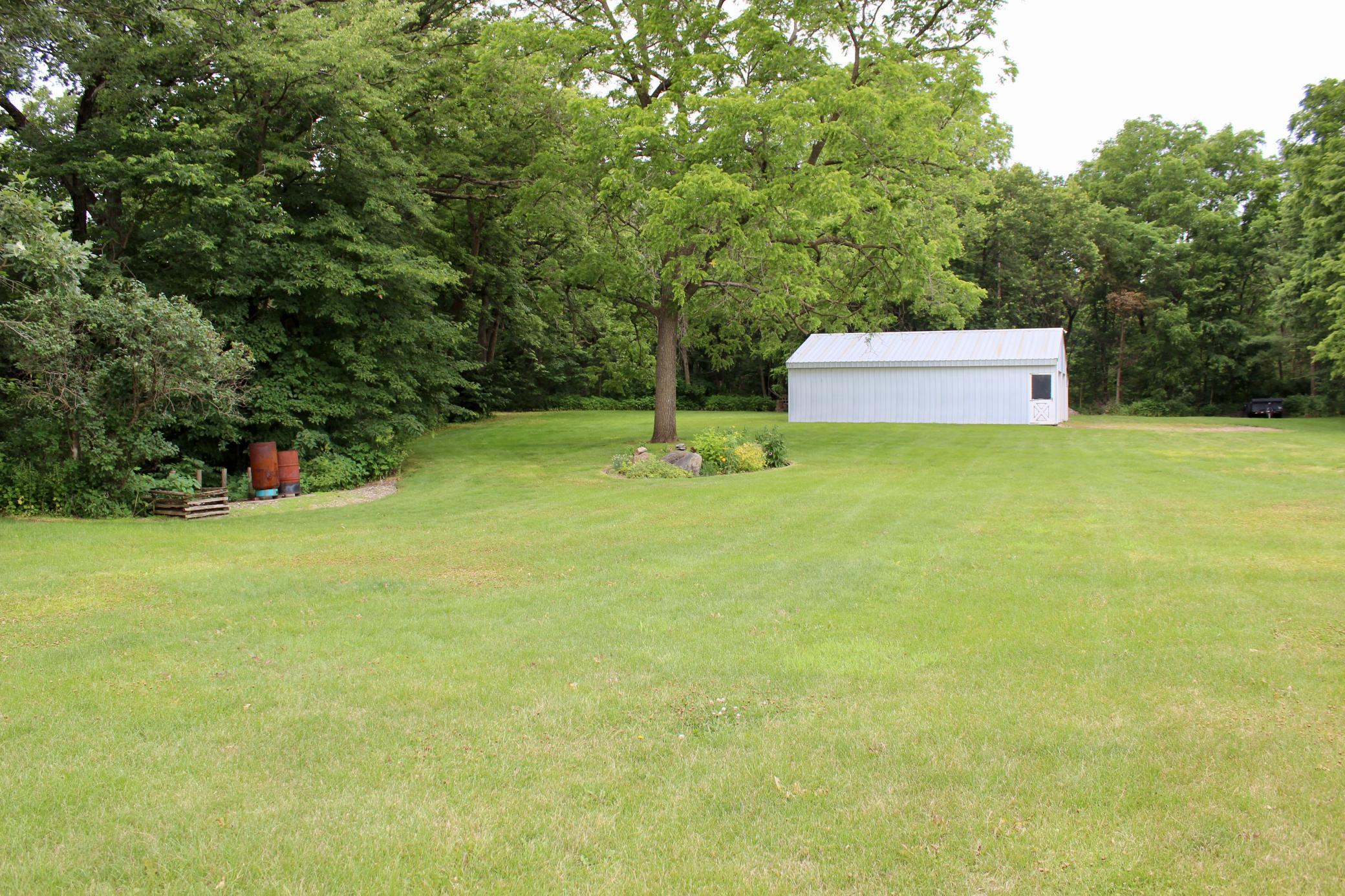 main property photo 10