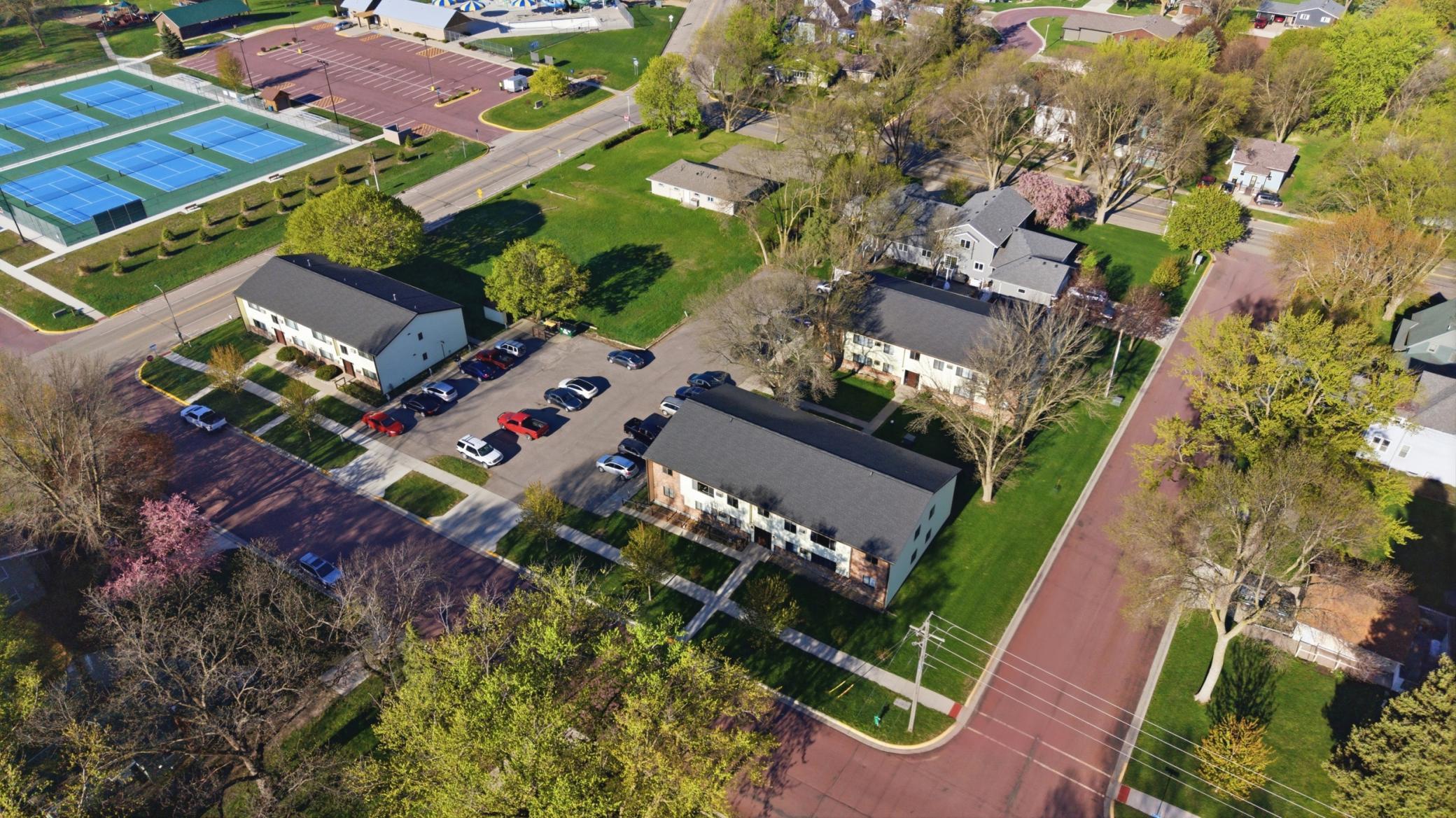 main property photo 10