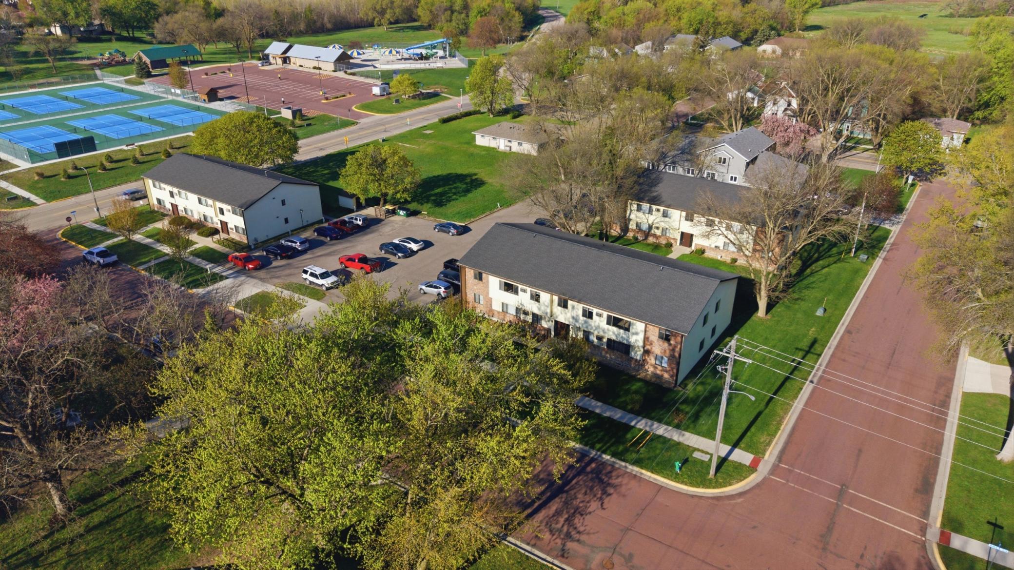main property photo 2