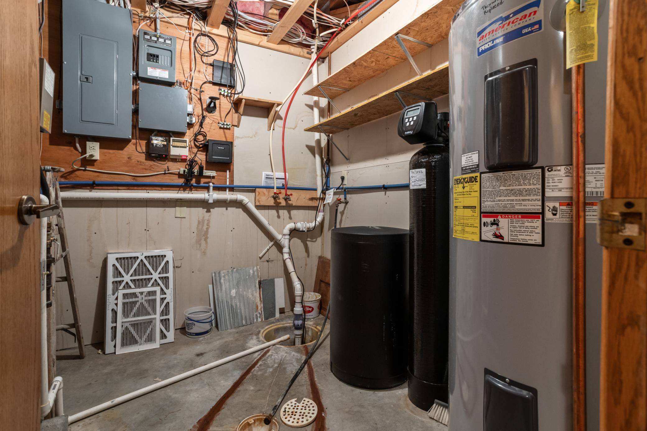 main property photo 44