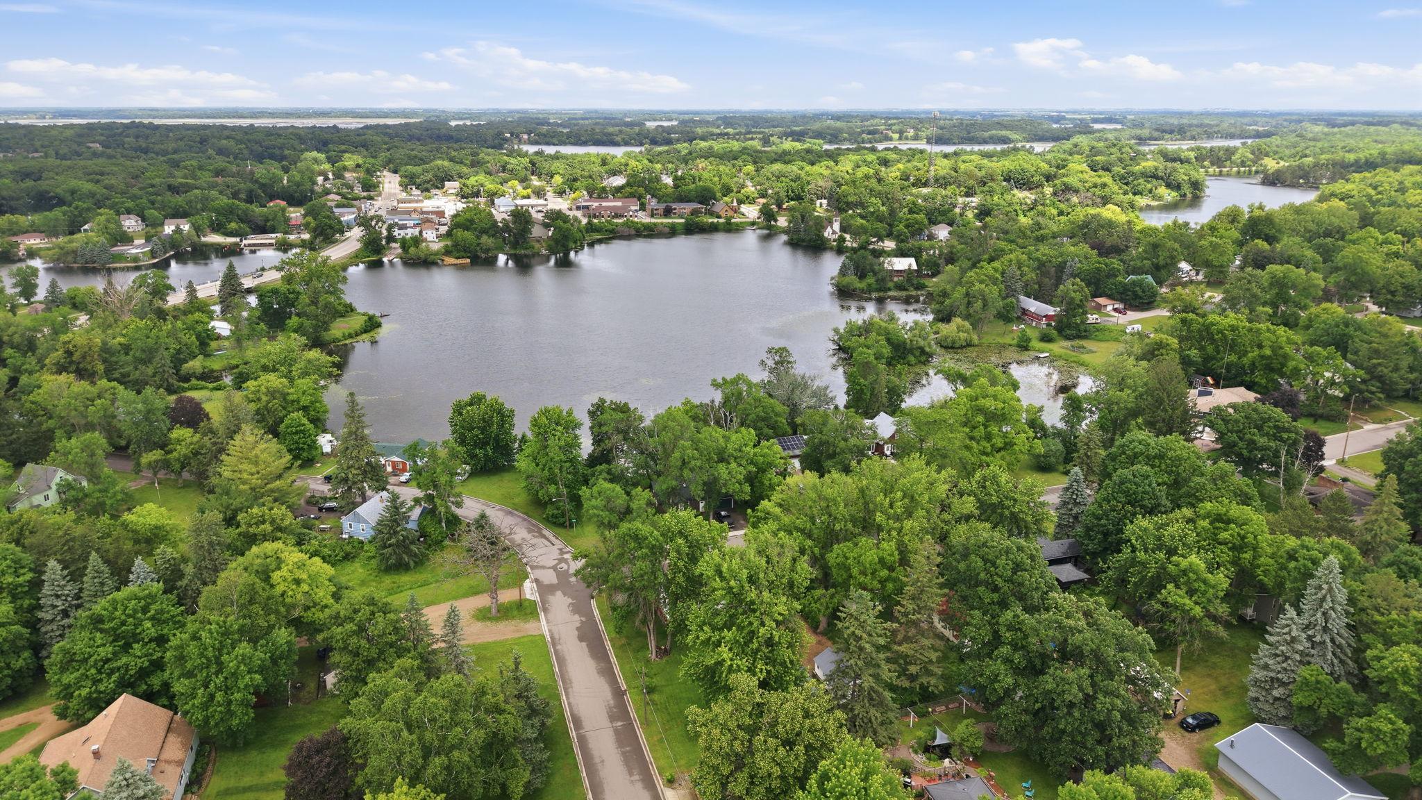 main property photo 31